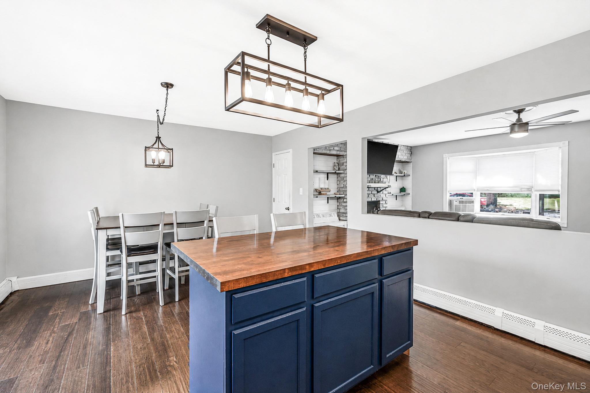 30 Ashland Street Property Photo 12