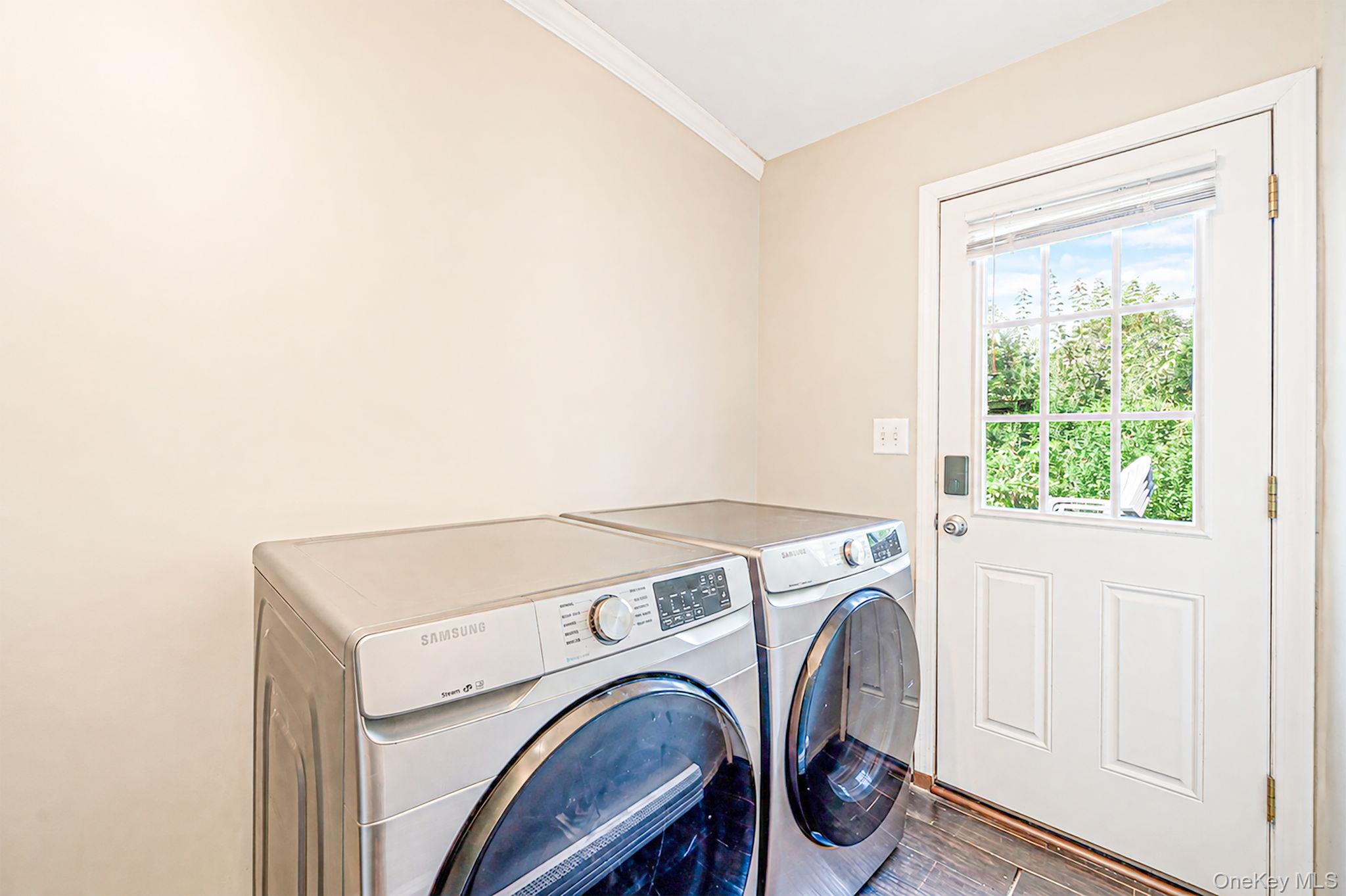 30 Ashland Street Property Photo 17