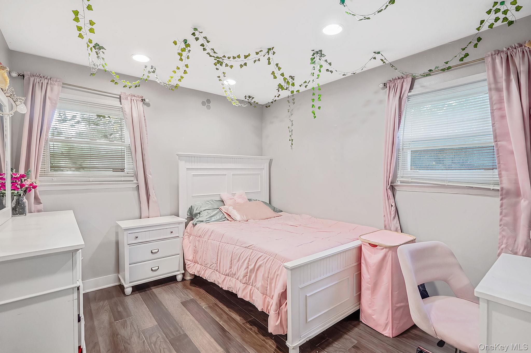 30 Ashland Street Property Photo 20