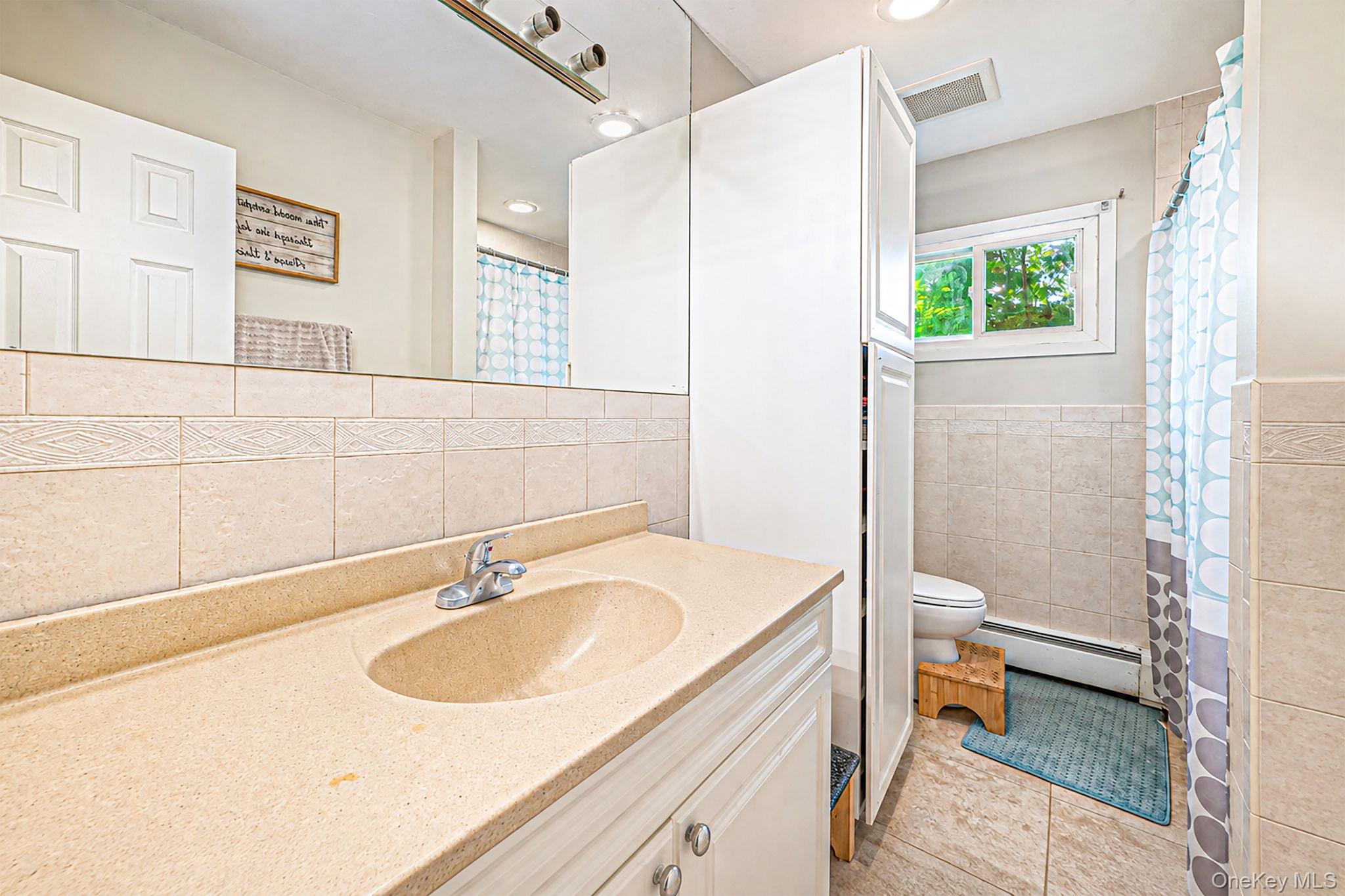 30 Ashland Street Property Photo 26