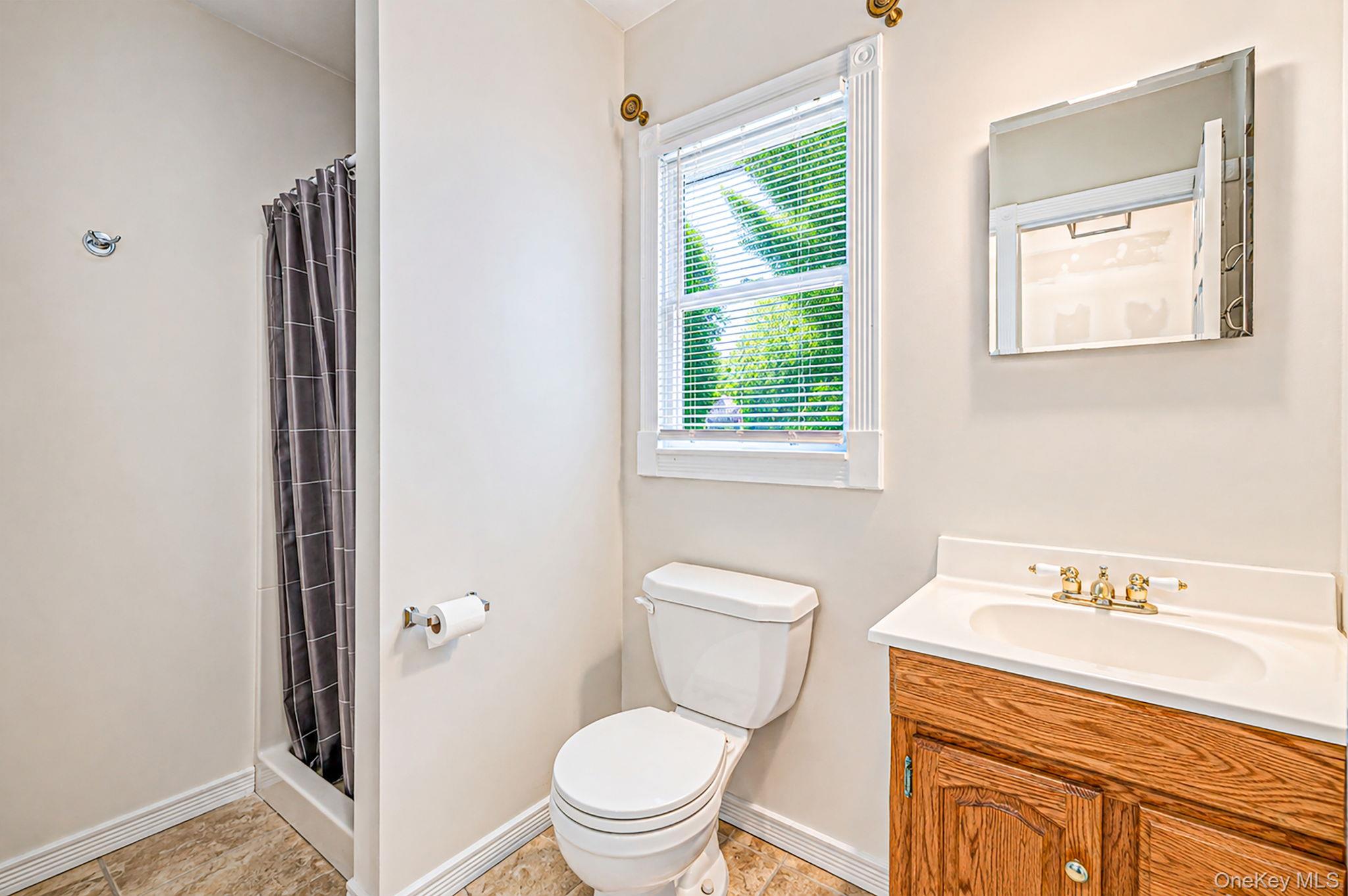 30 Ashland Street Property Photo 27
