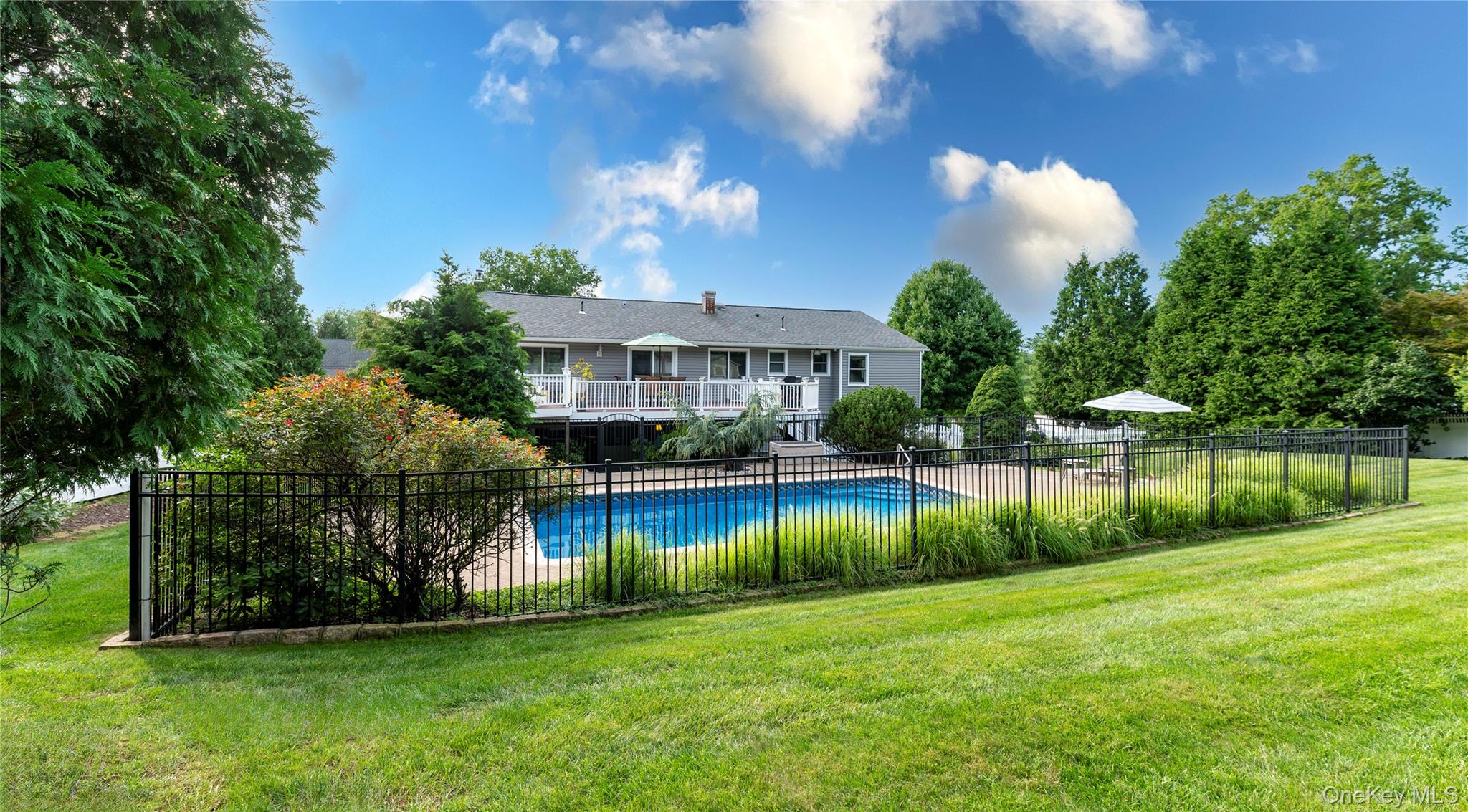 619 Russet Road Property Photo 32
