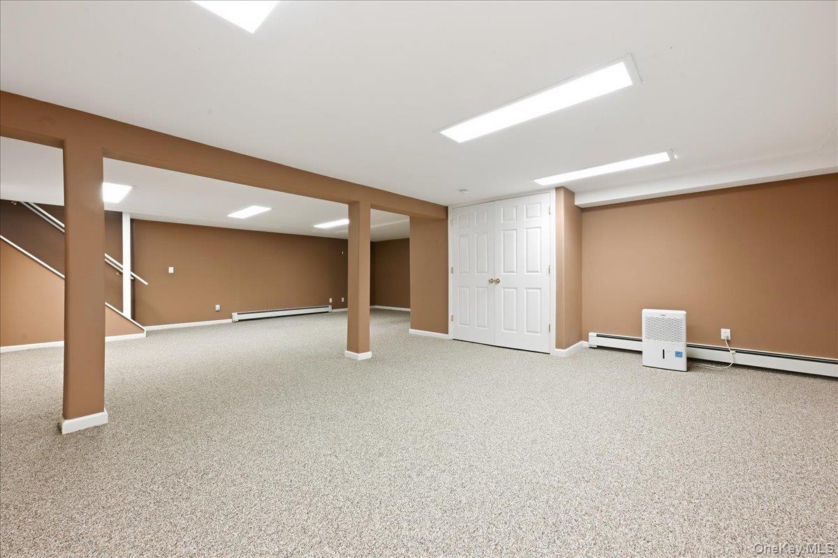 3695 Waverly Avenue Property Photo 27