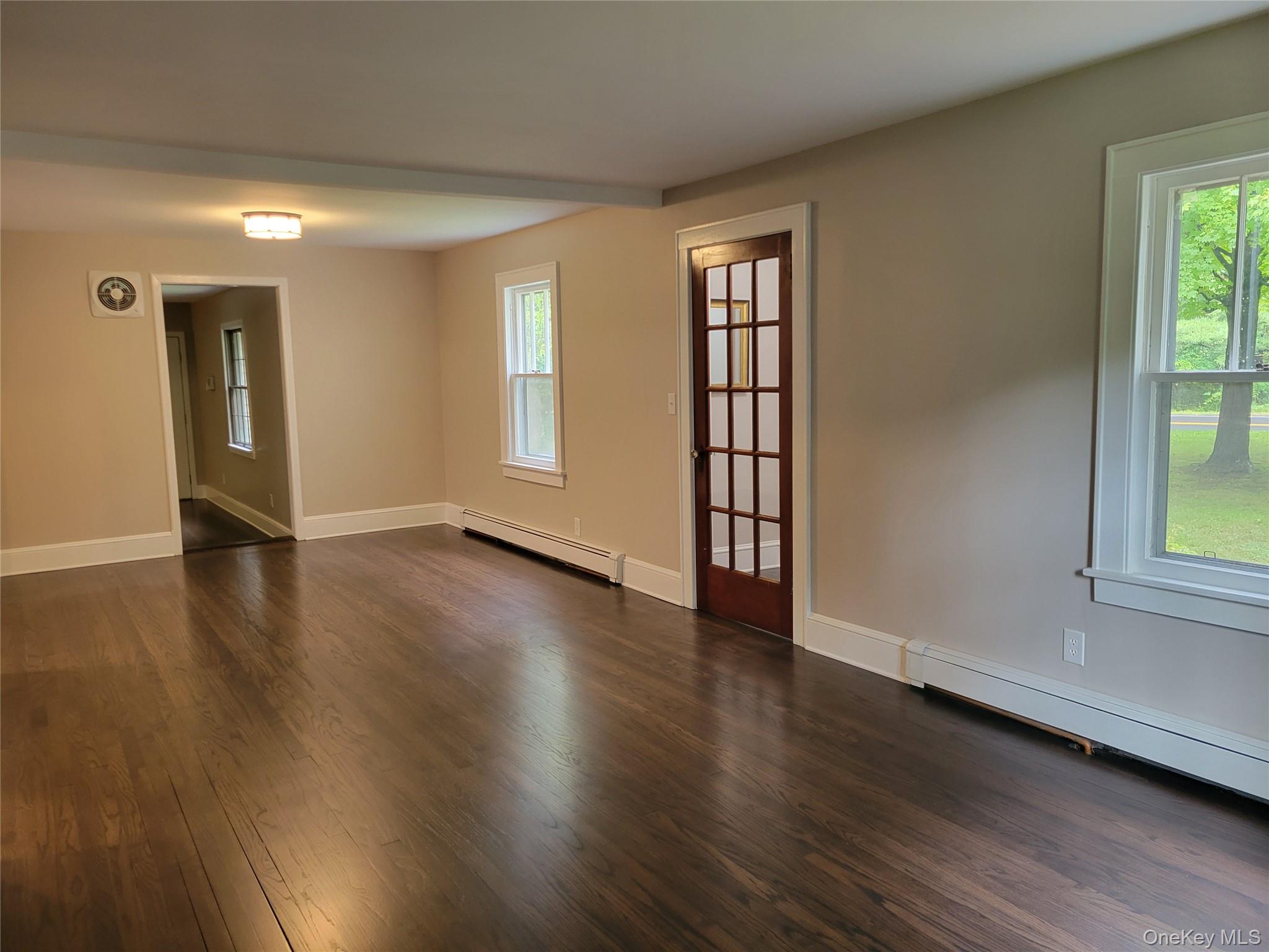 1078 Salt Point Turnpike Property Photo 8