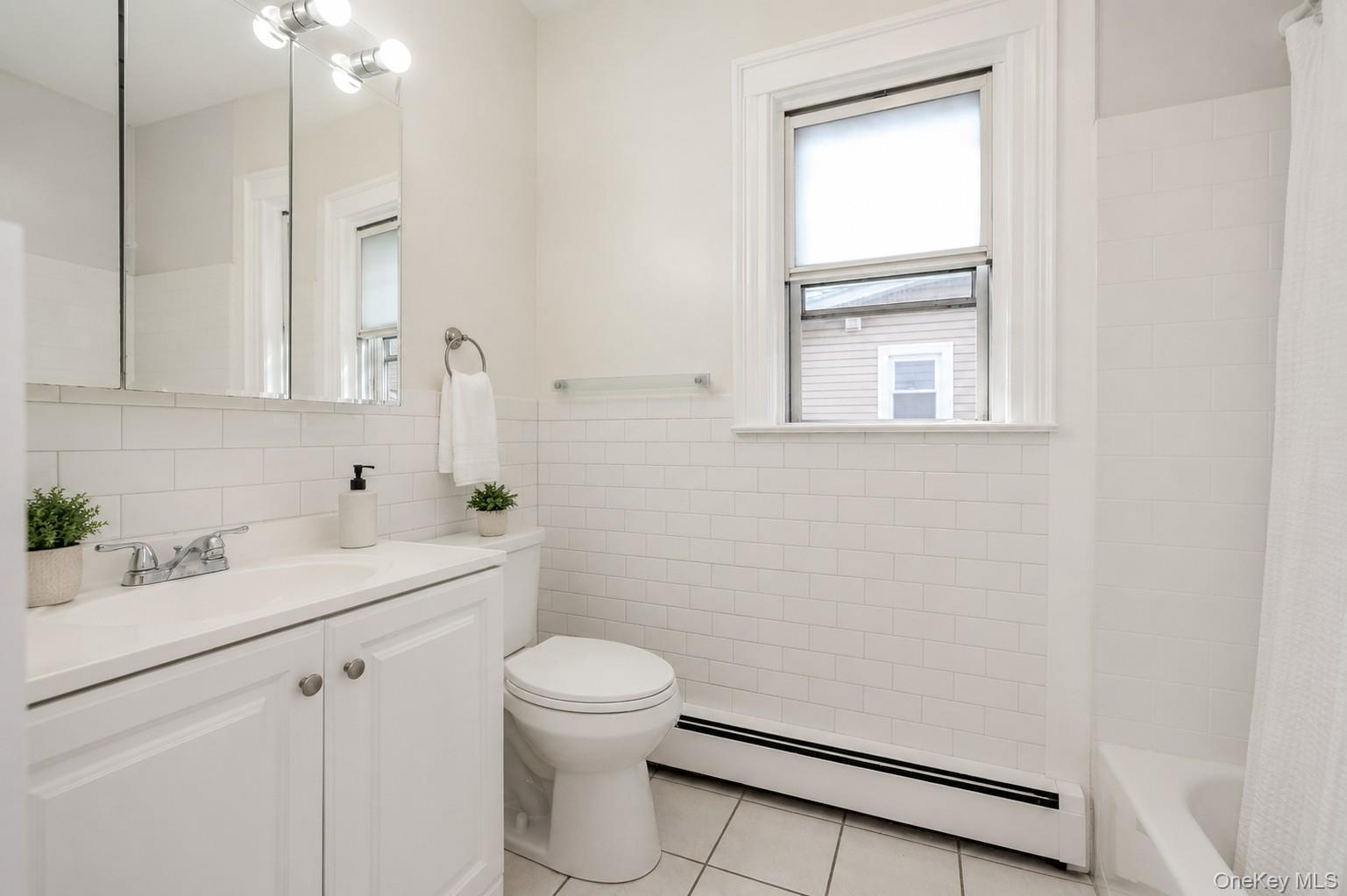 18 Watkins Street Unit 3 Property Photo 7