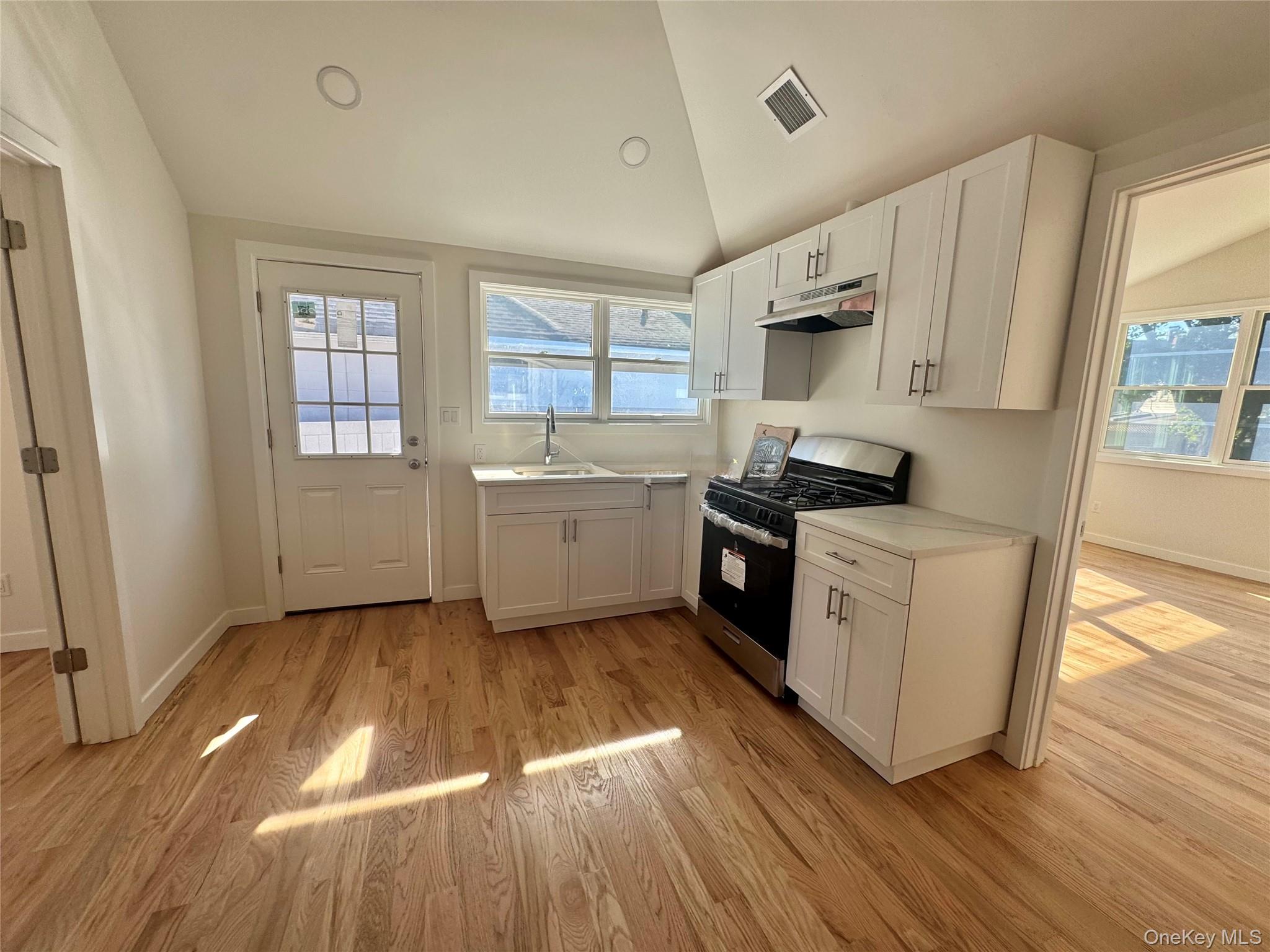98 Steamboat Road Property Photo 19