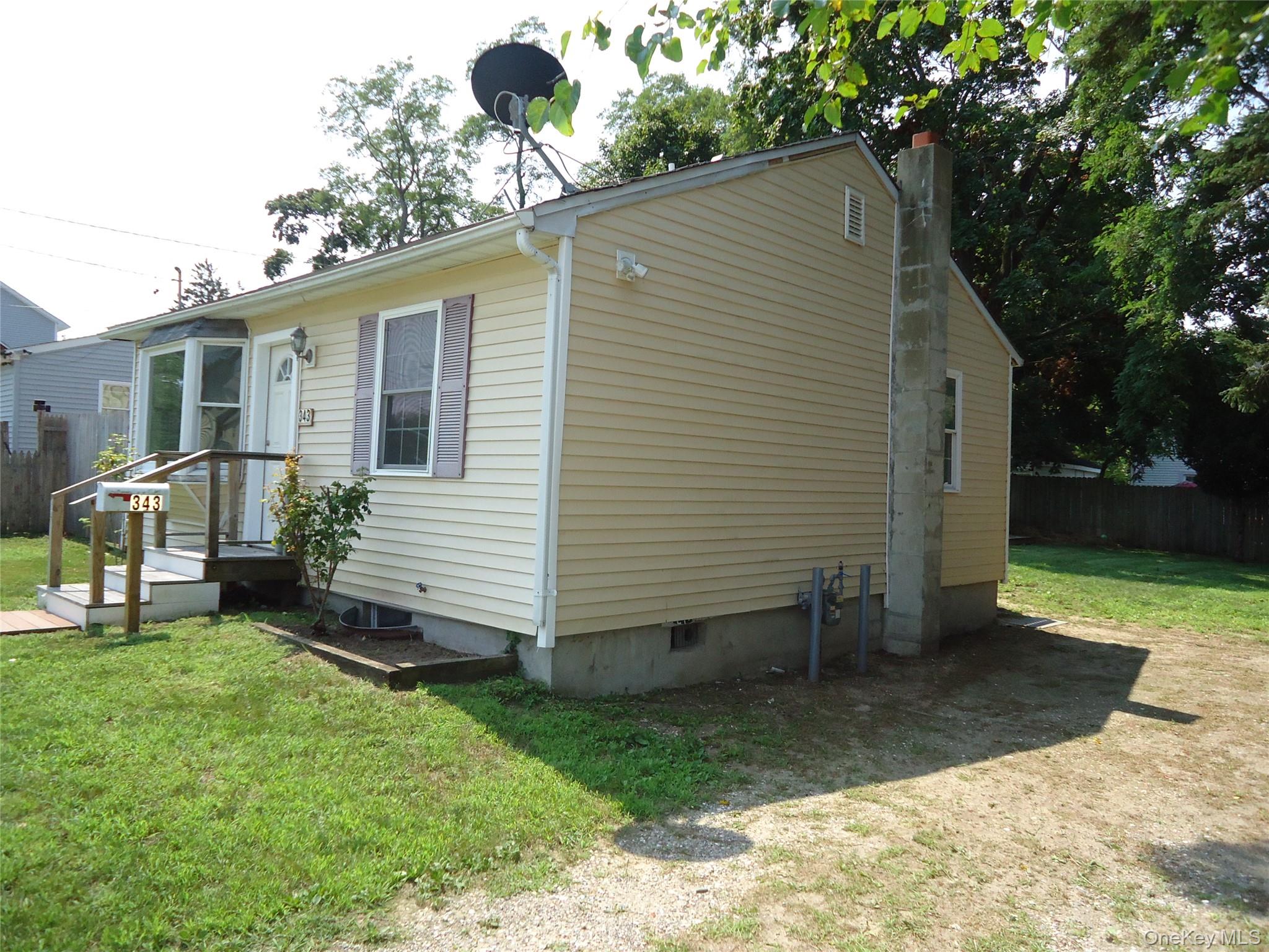 343 Union Avenue Property Photo 5