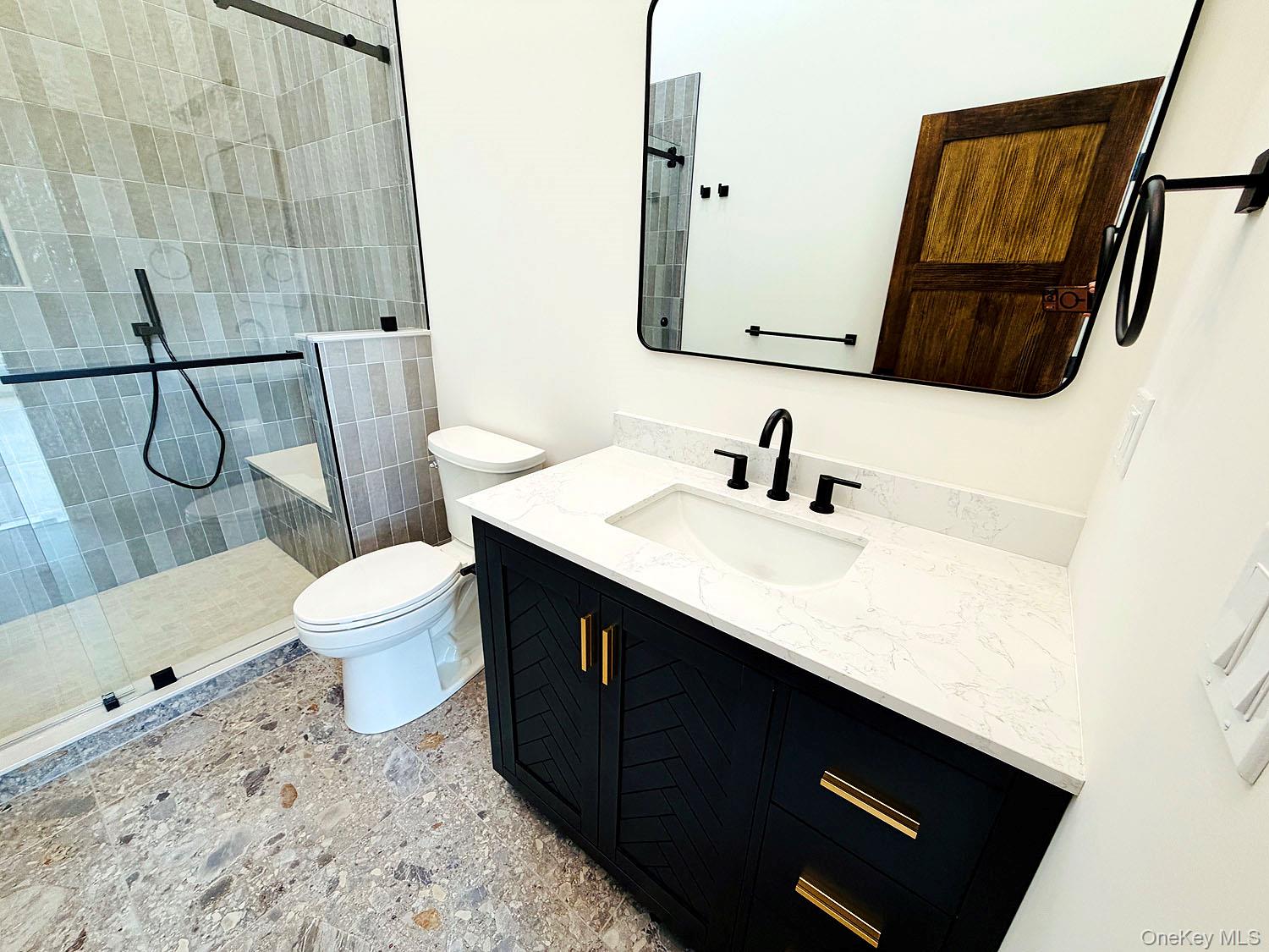 199 Henderson Road Property Photo 13