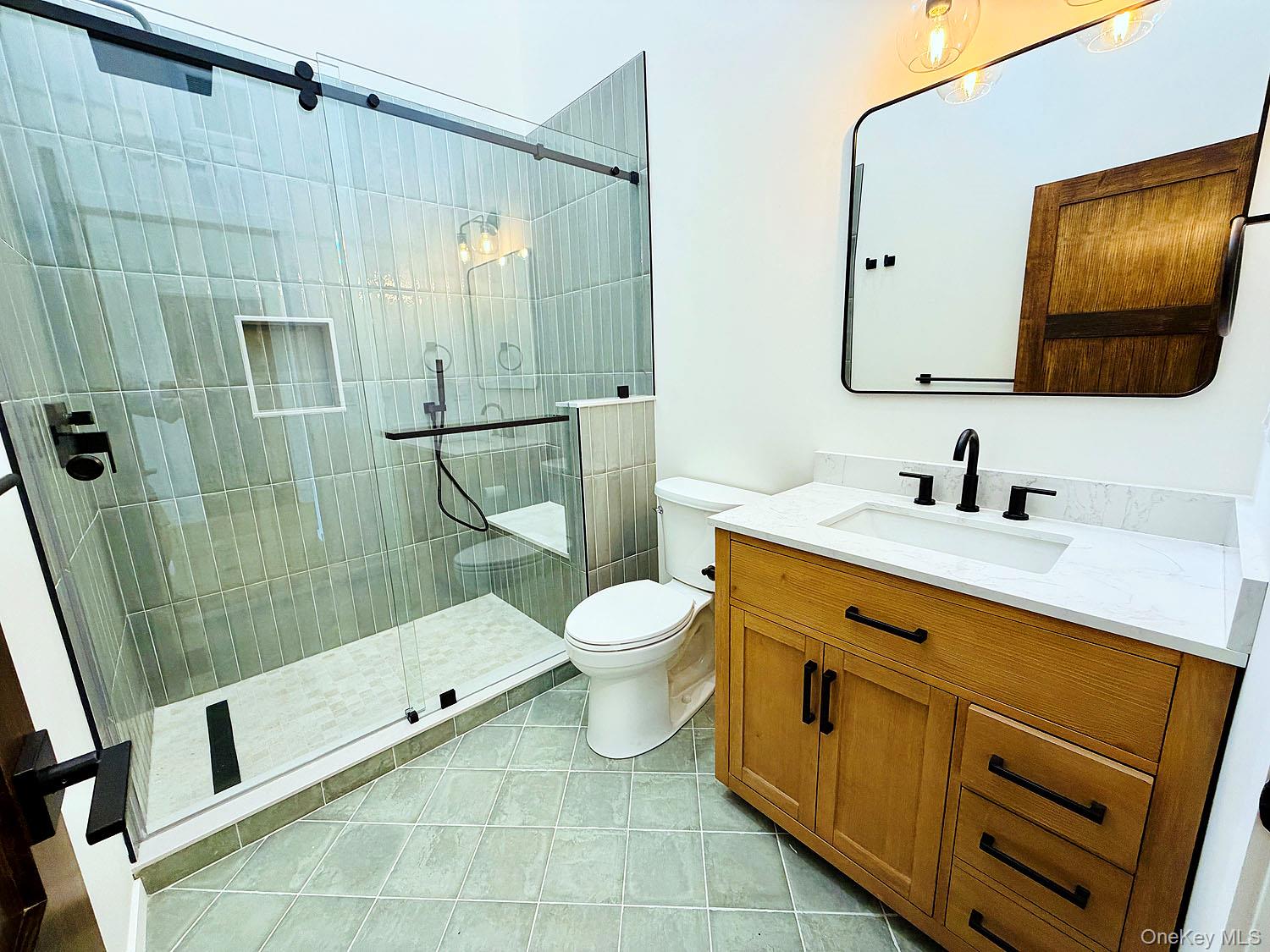 199 Henderson Road Property Photo 18
