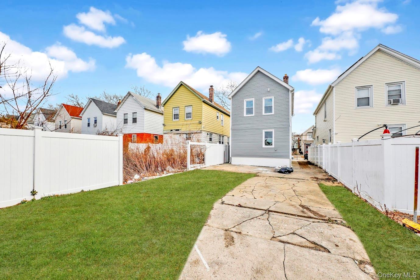 109-20 221st Street Property Photo 26