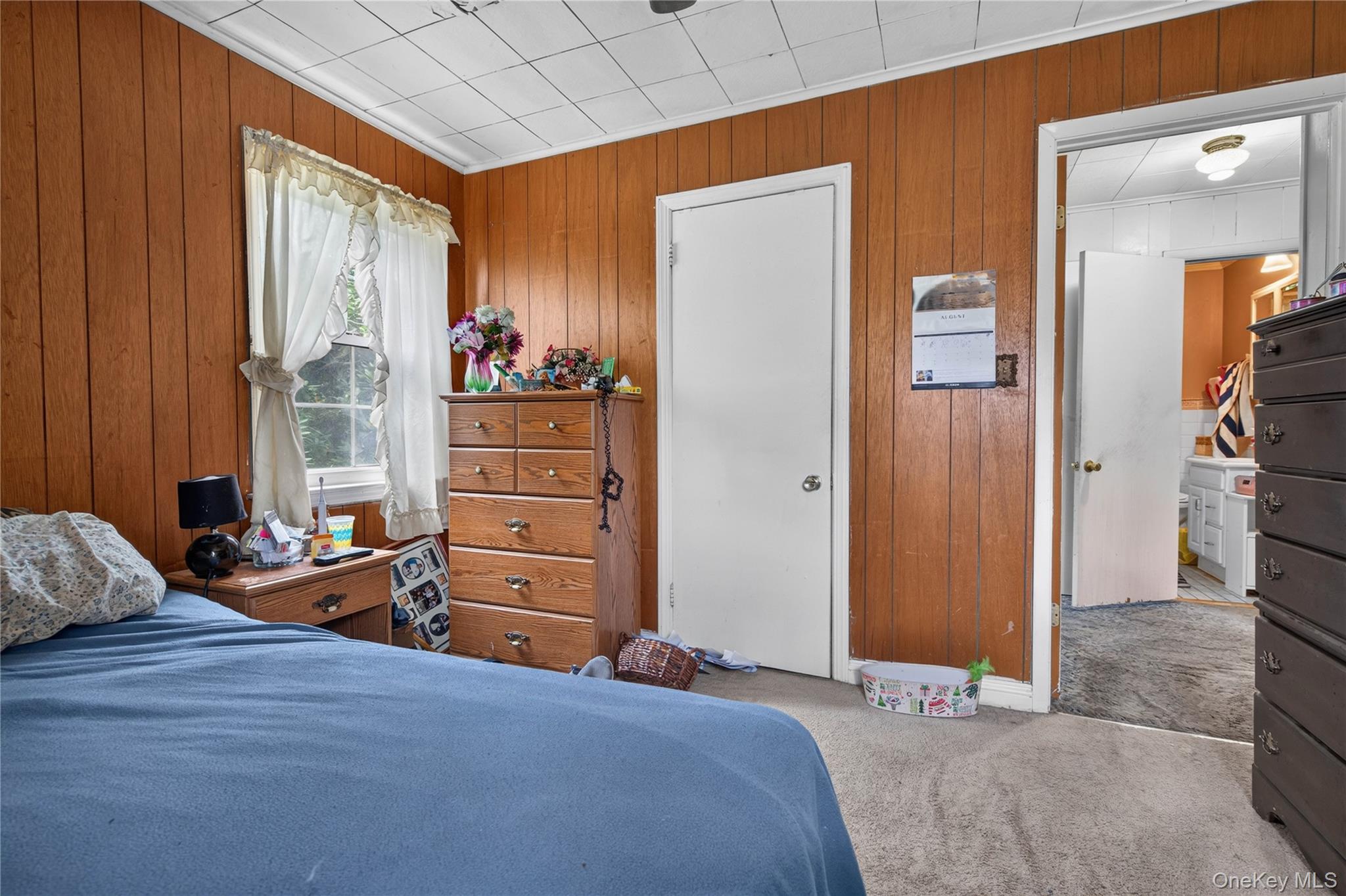 566 Lakeside Road Property Photo 14