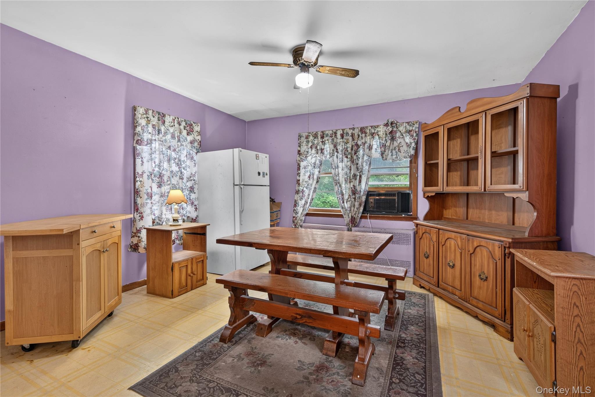 566 Lakeside Road Property Photo 24