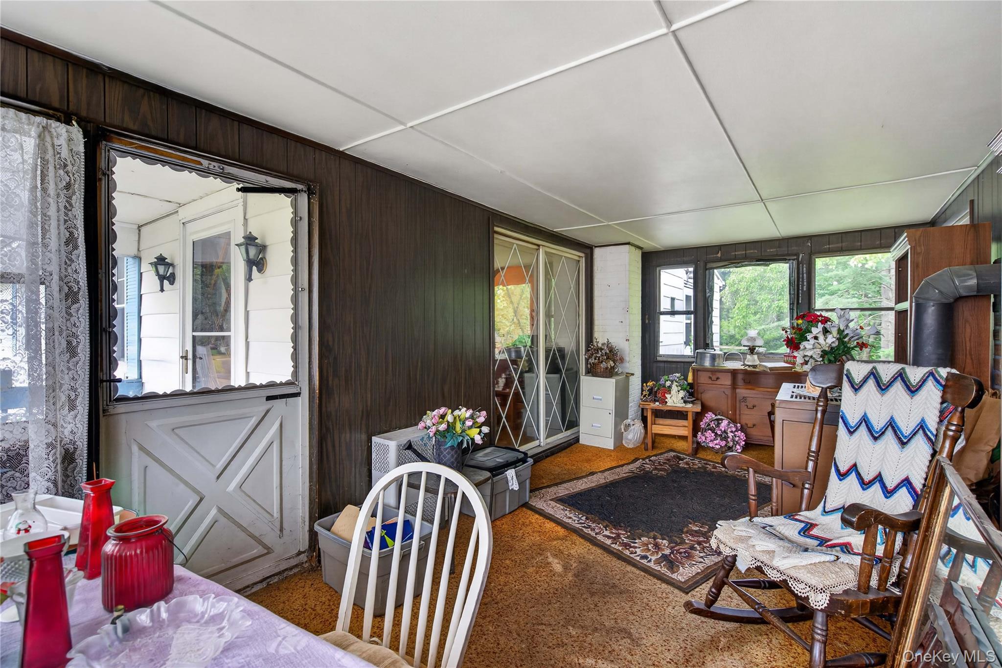 566 Lakeside Road Property Photo 32