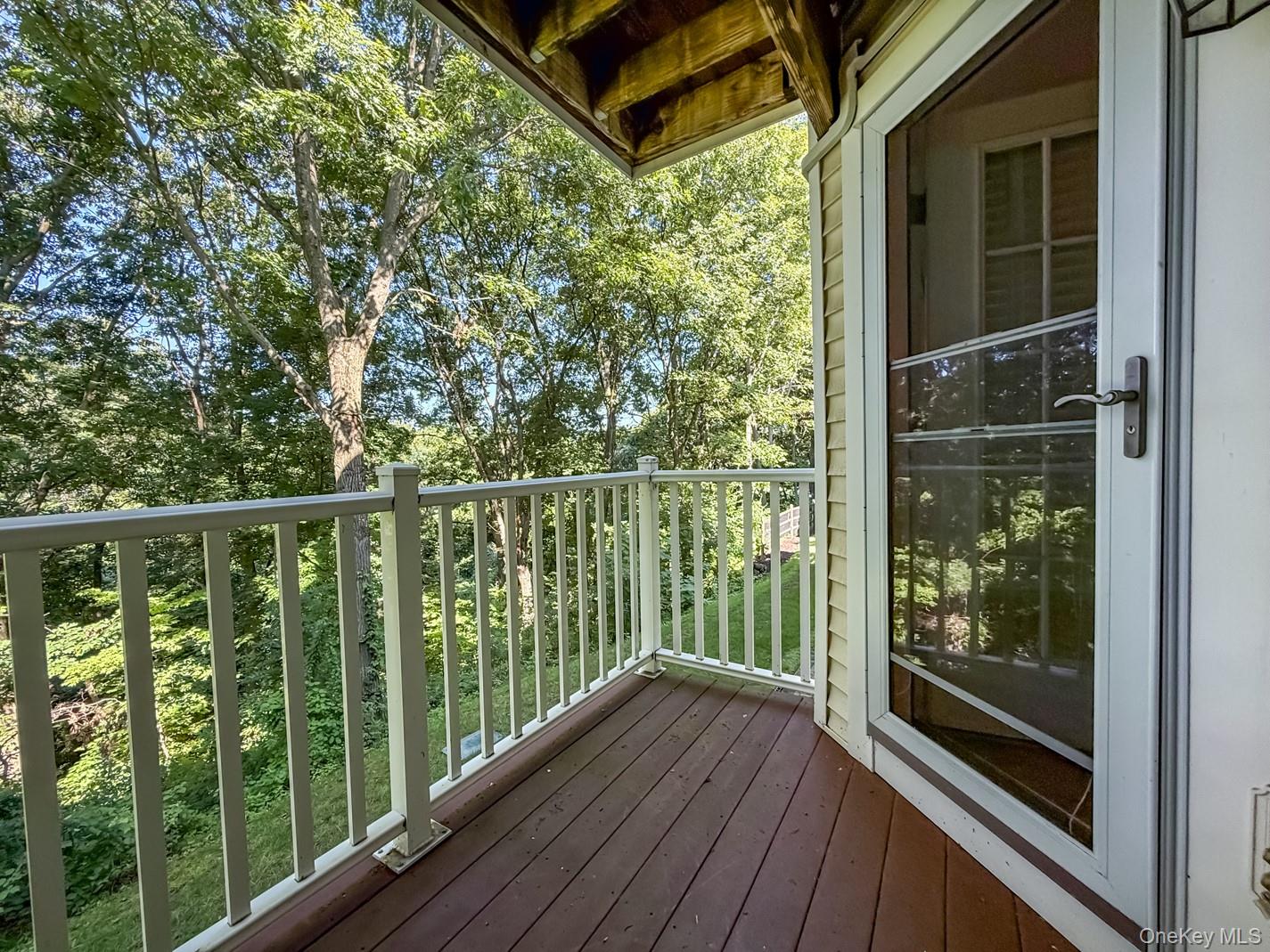 212 Viewpoint Terrace Property Photo 22