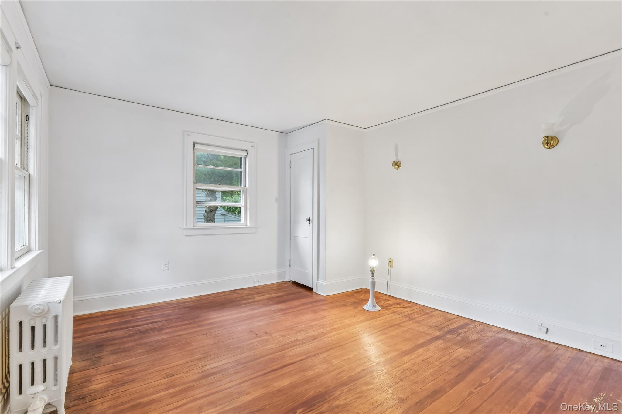 204 Auburn Street Property Photo 16