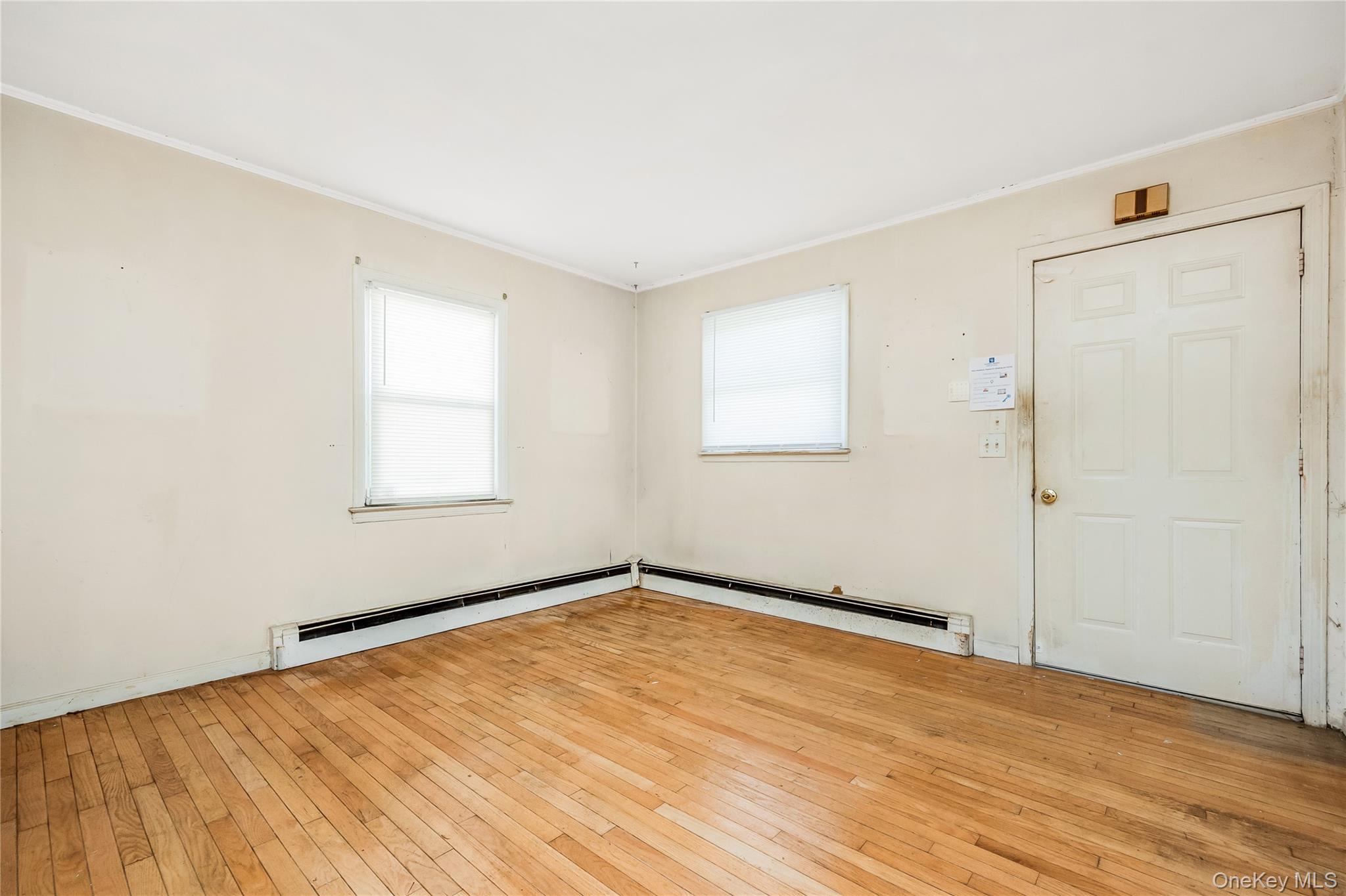 297 16th Street Property Photo 4