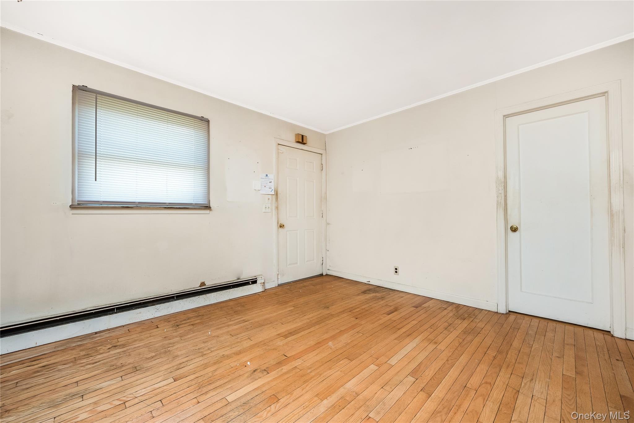 297 16th Street Property Photo 5