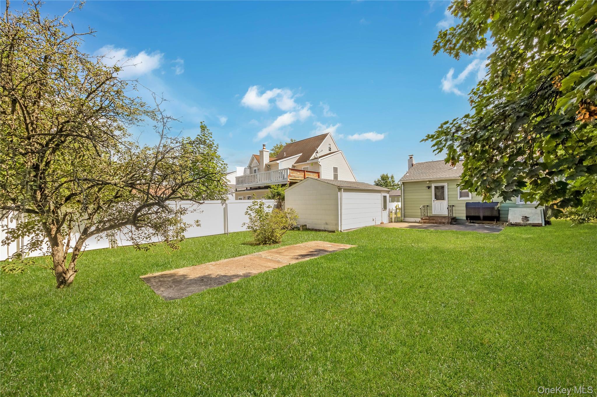 297 16th Street Property Photo 22