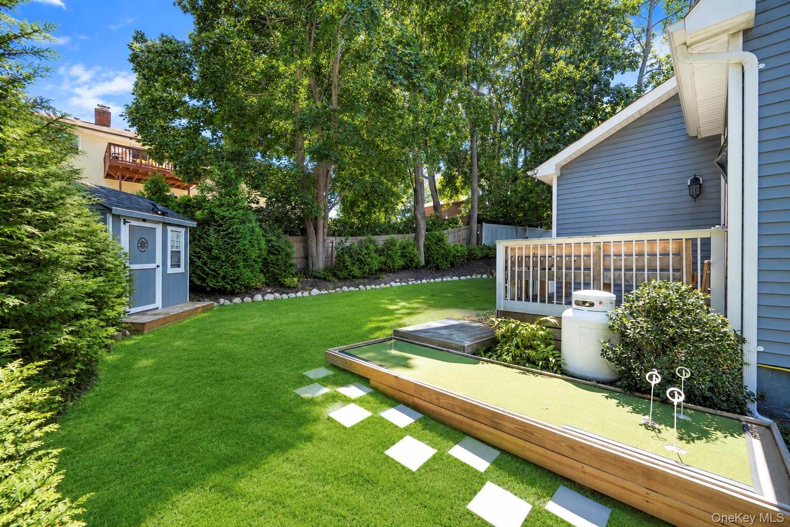 15 Canary Road Property Photo 4
