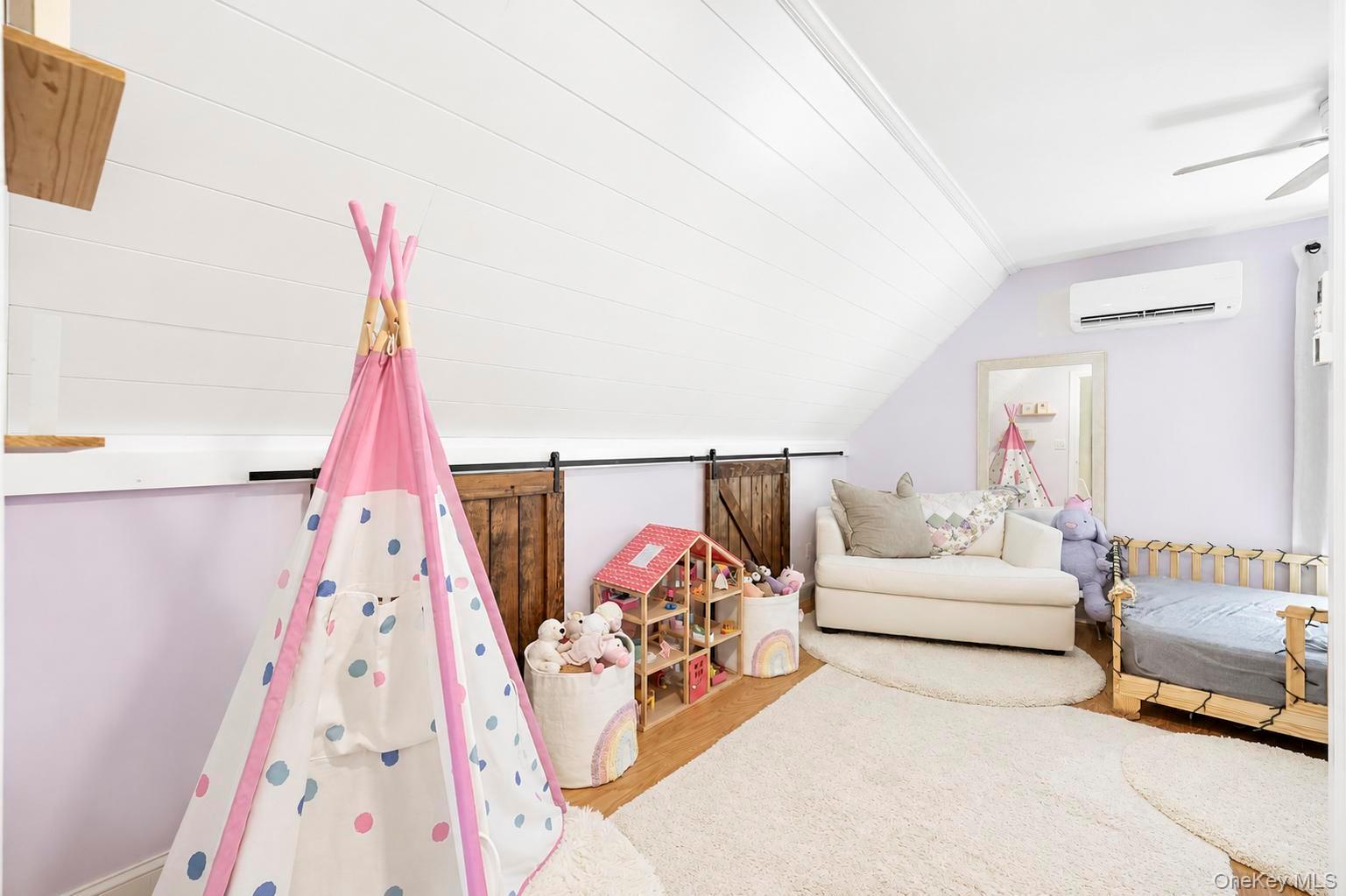 15 Canary Road Property Photo 20