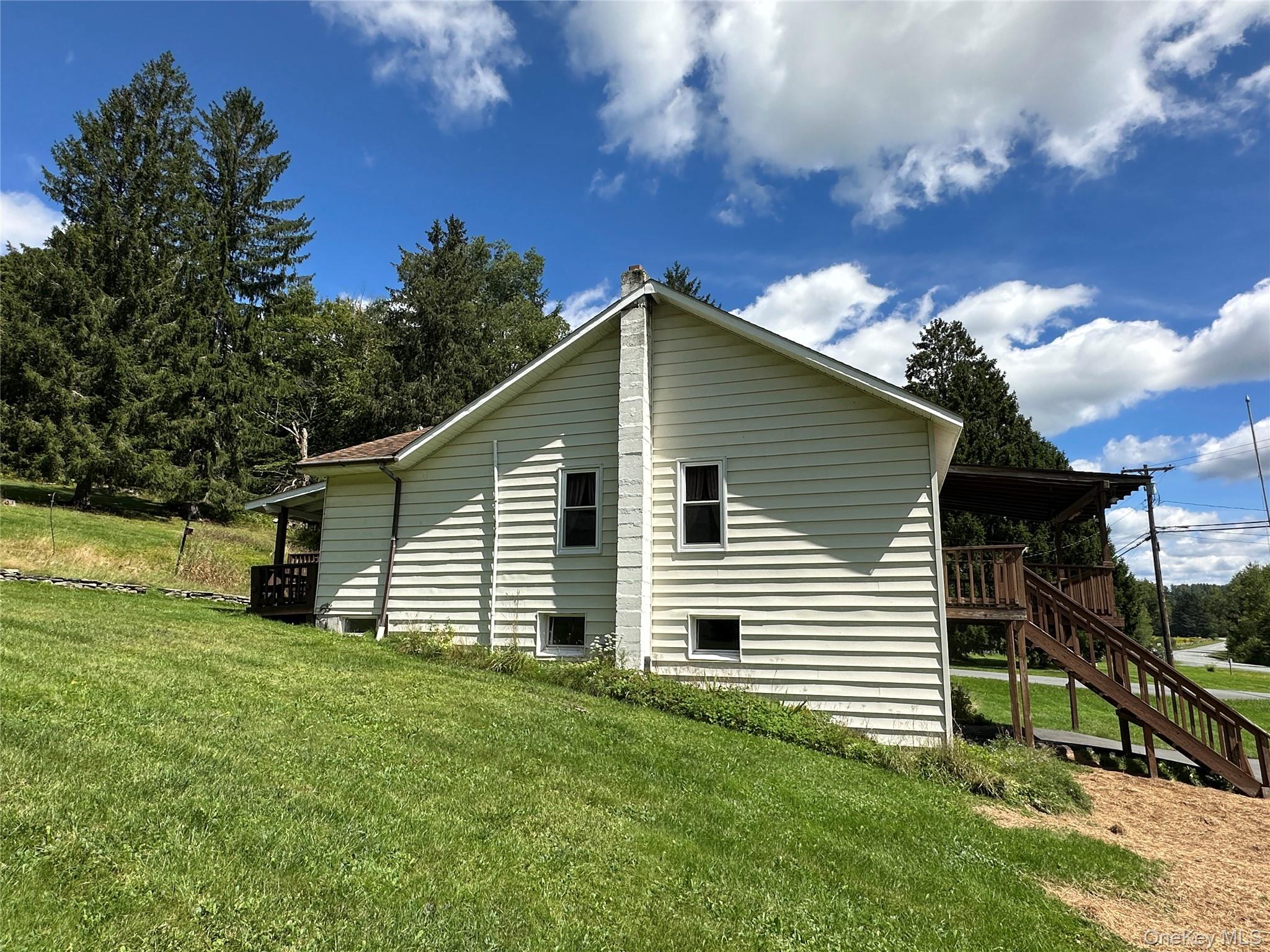 979 Debruce Road Property Photo 8