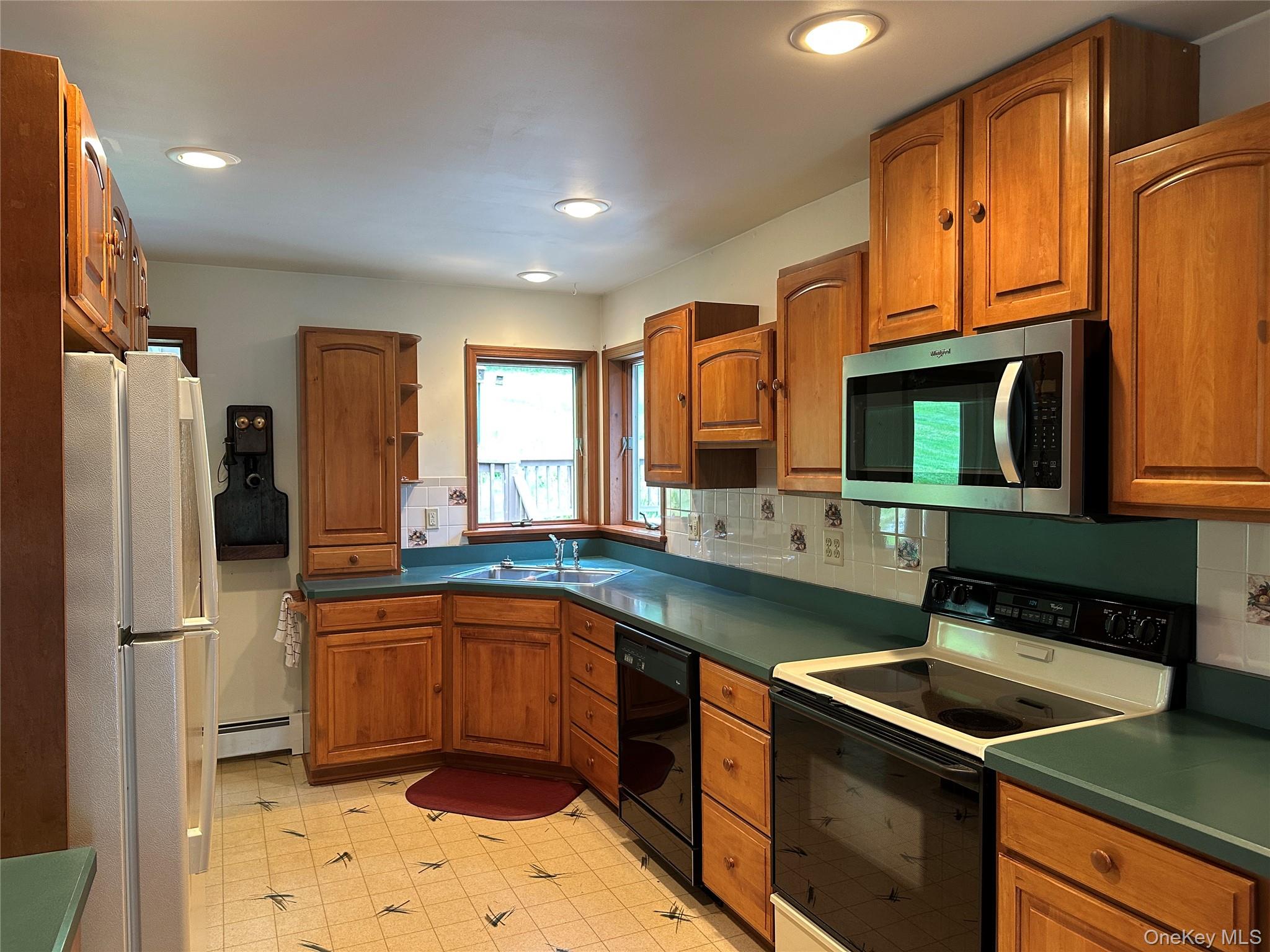 979 Debruce Road Property Photo 15