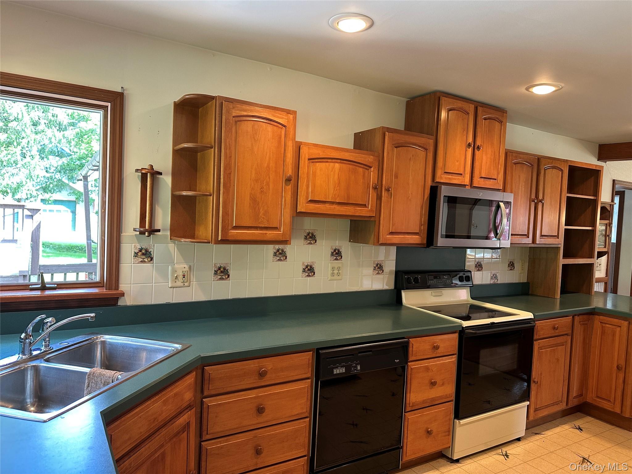 979 Debruce Road Property Photo 17