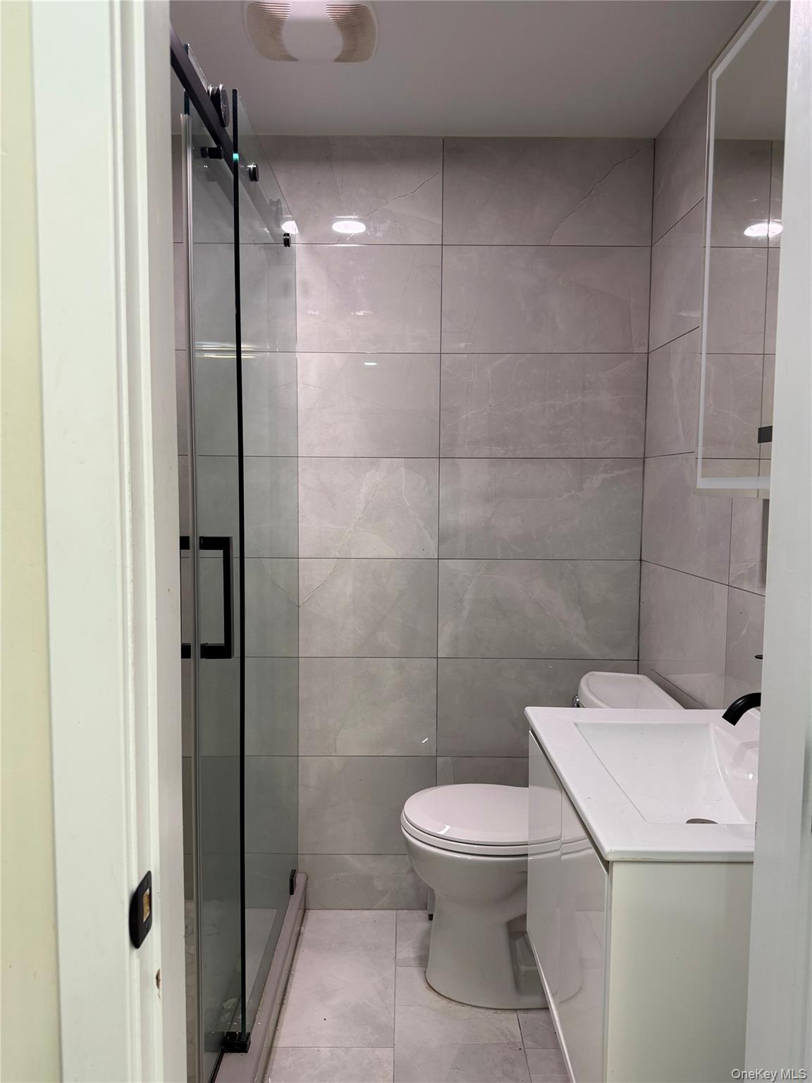 1043428 Property Photo 5