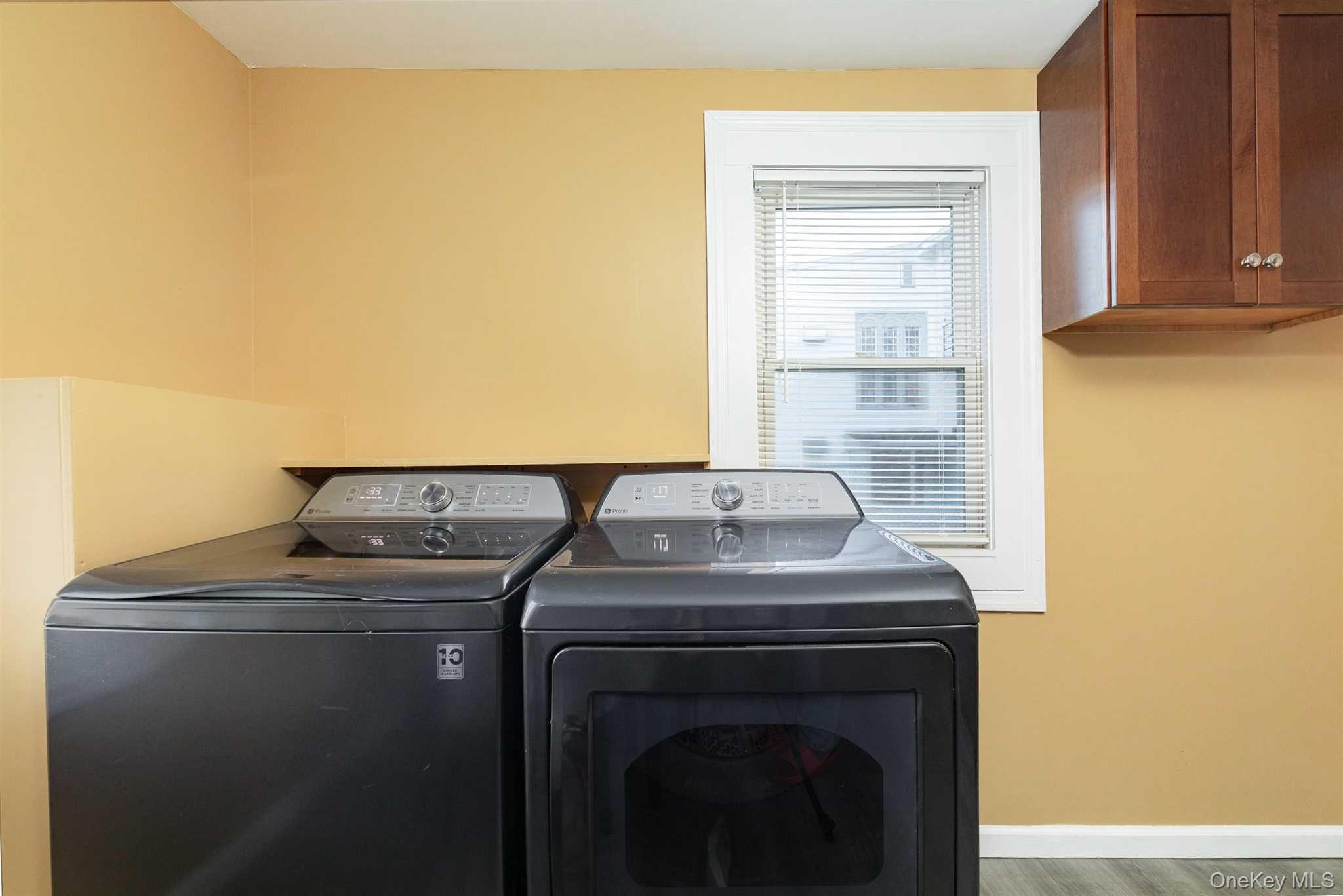 90 S Hamilton Street Property Photo 6