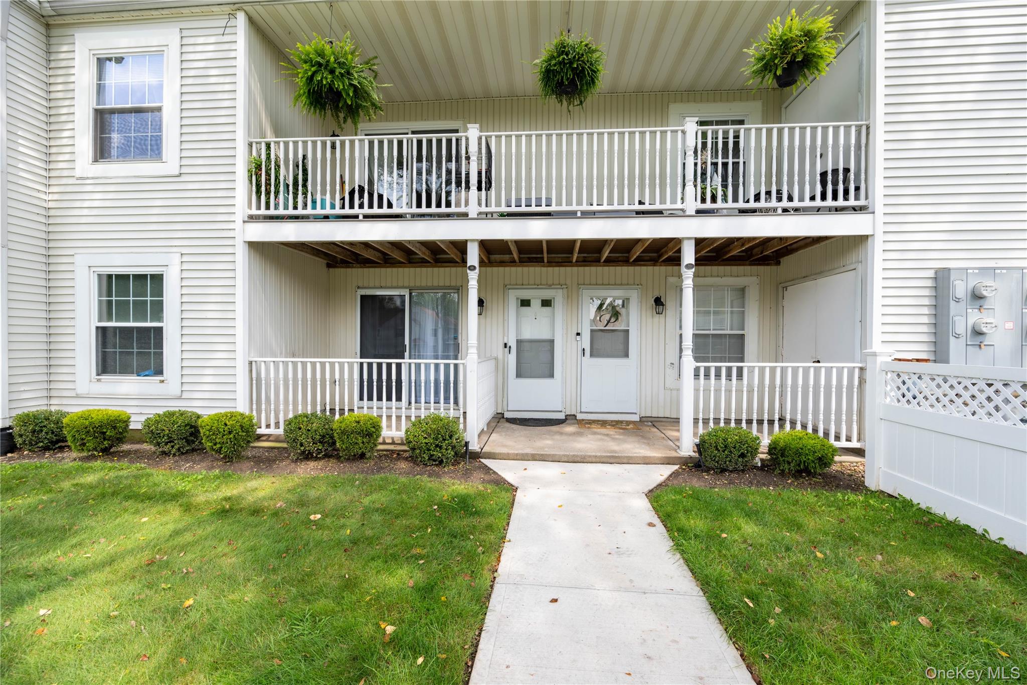 69 Fairview Circle Property Photo 1