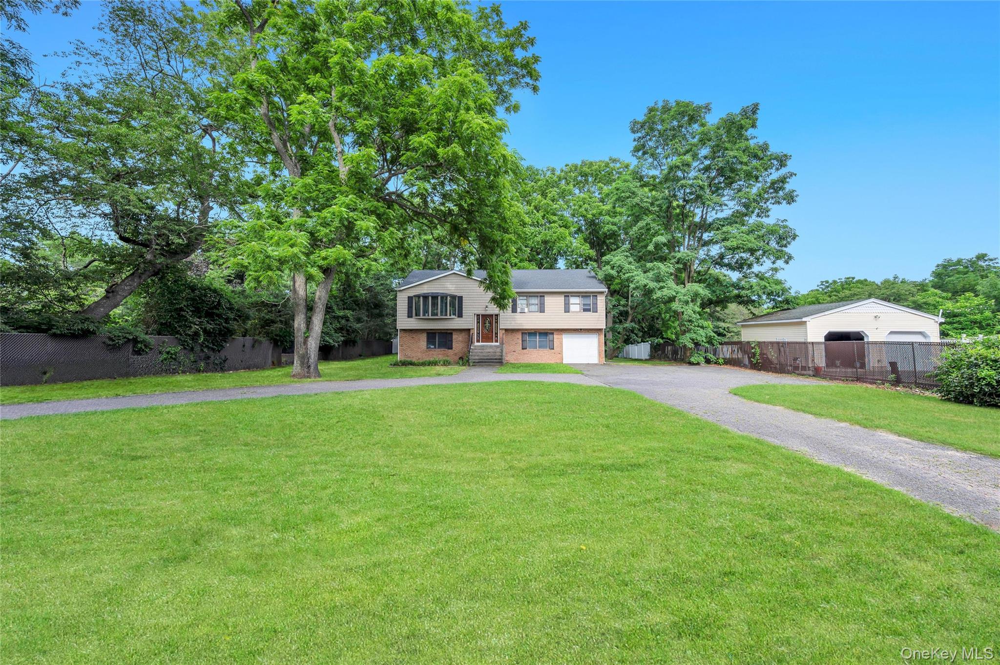 87 Holbrook Road Property Photo 2