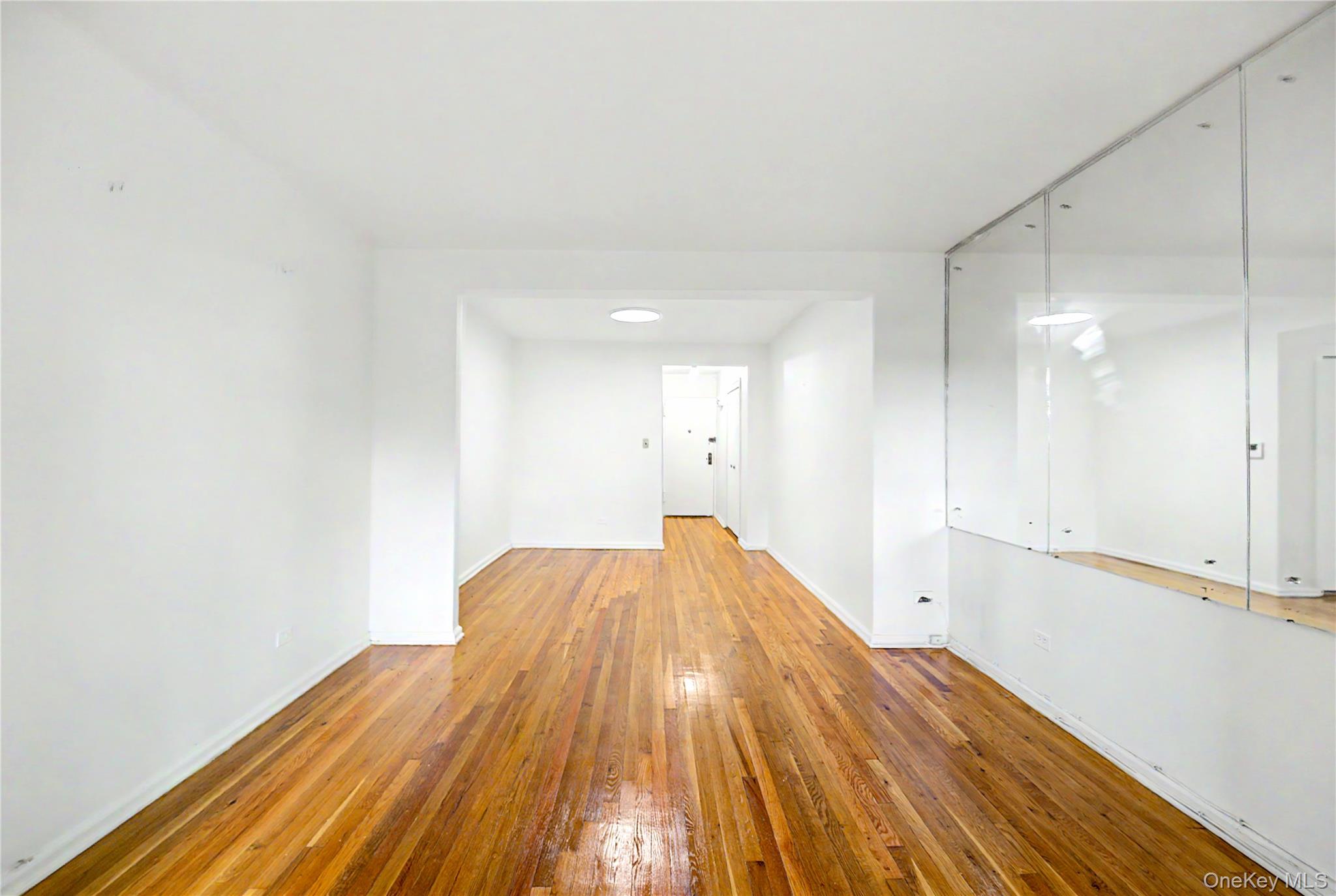 75-08 Bell Boulevard 3l Property Photo 5