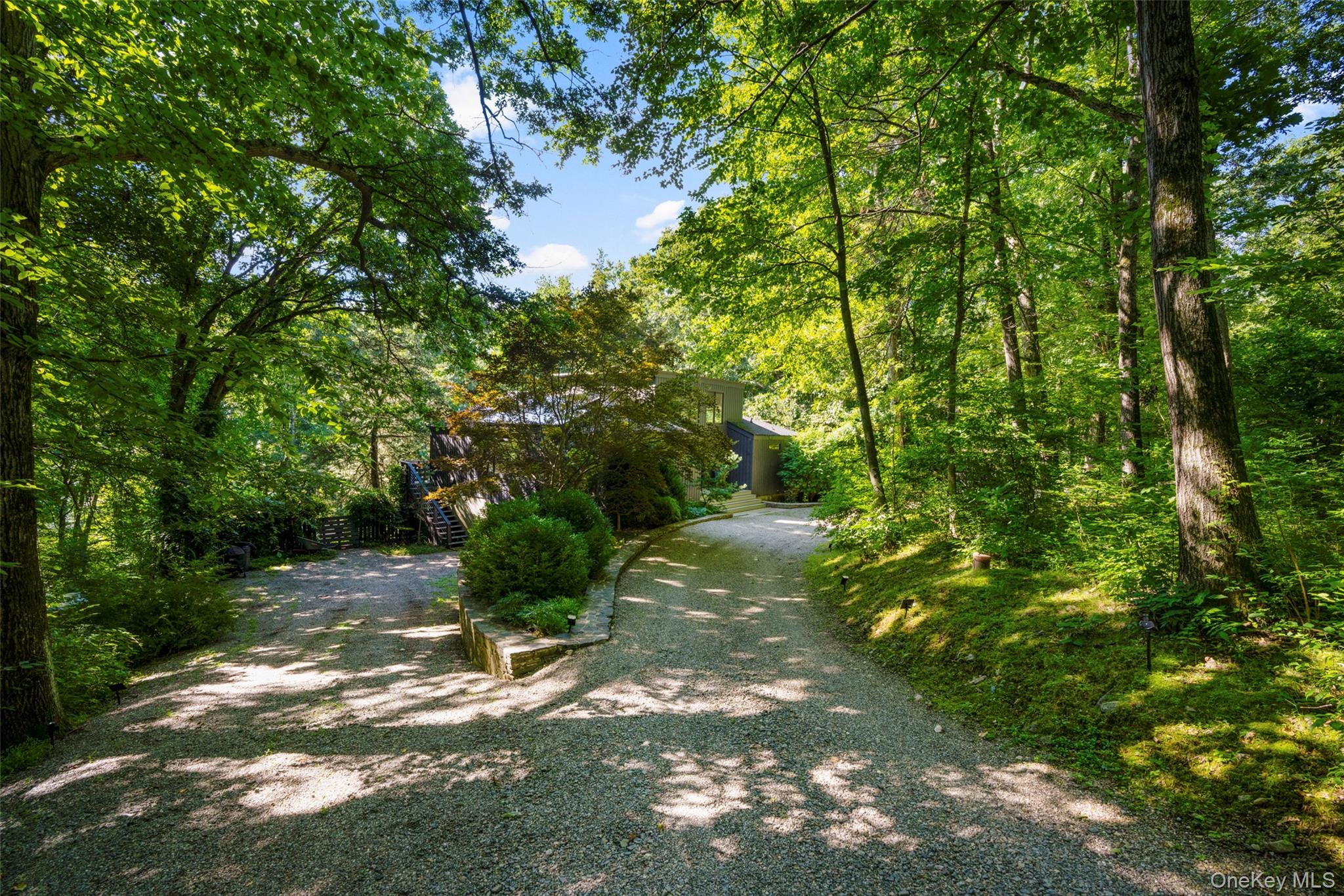 33 Dry Pond Road Property Photo 5