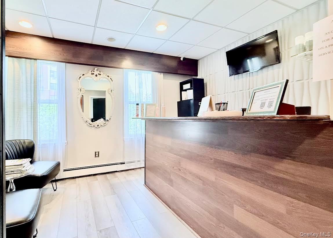 168 E Boston Post Road Property Photo 17