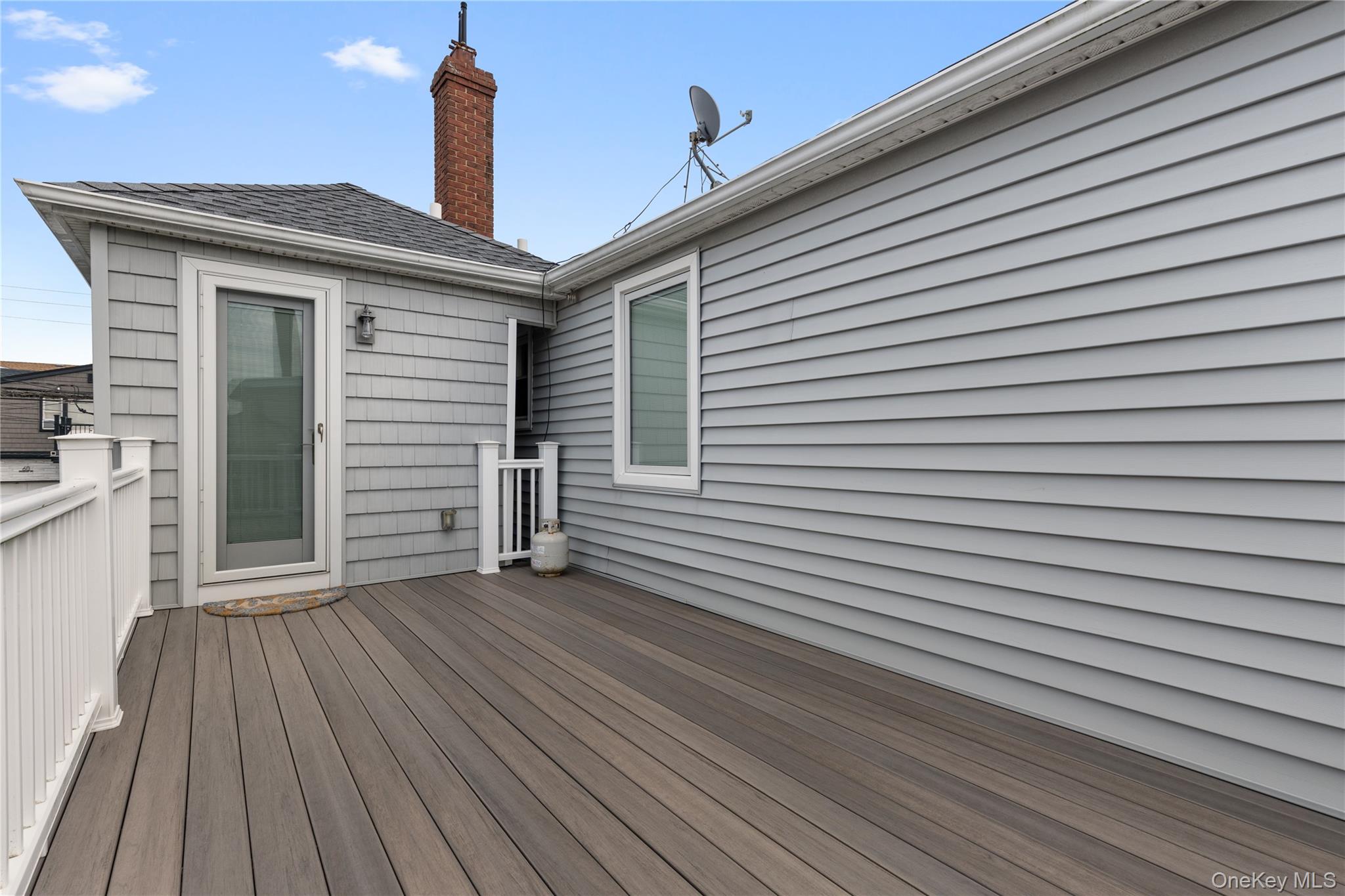 57 Rochester Avenue Property Photo 8
