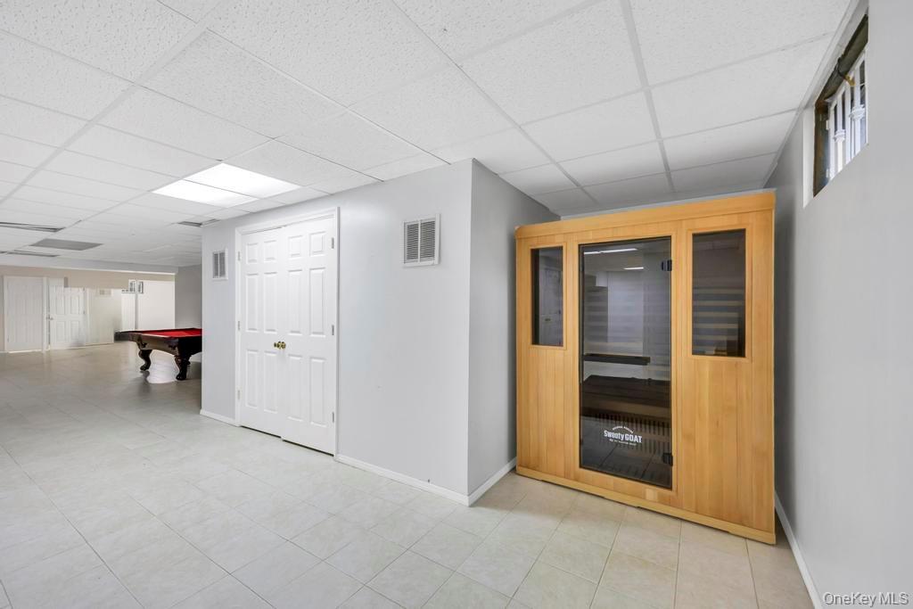 2 Old Bridge Court Property Photo 40