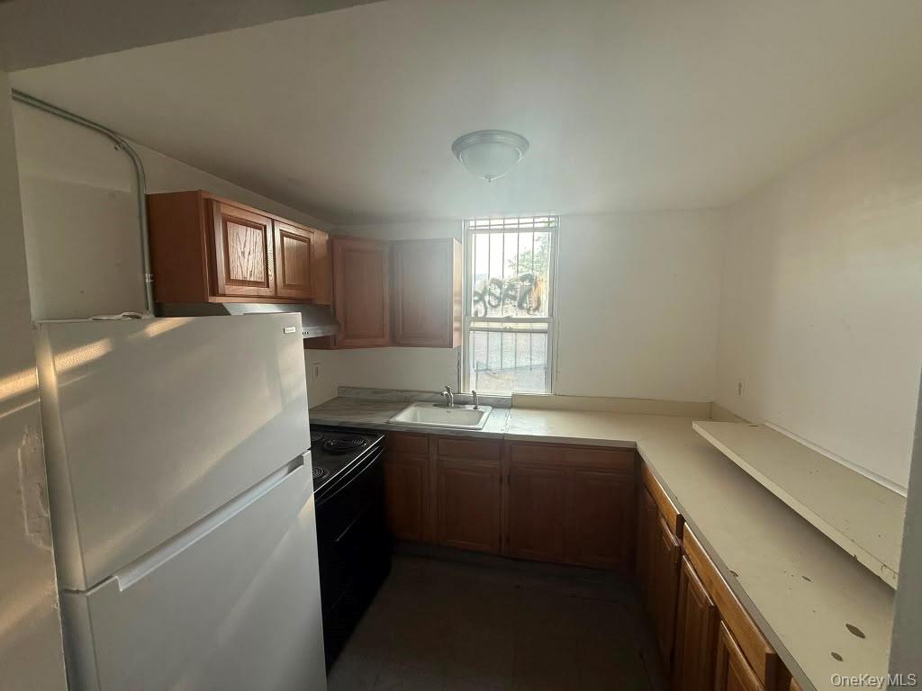 1852 Westchester Avenue Property Photo 17