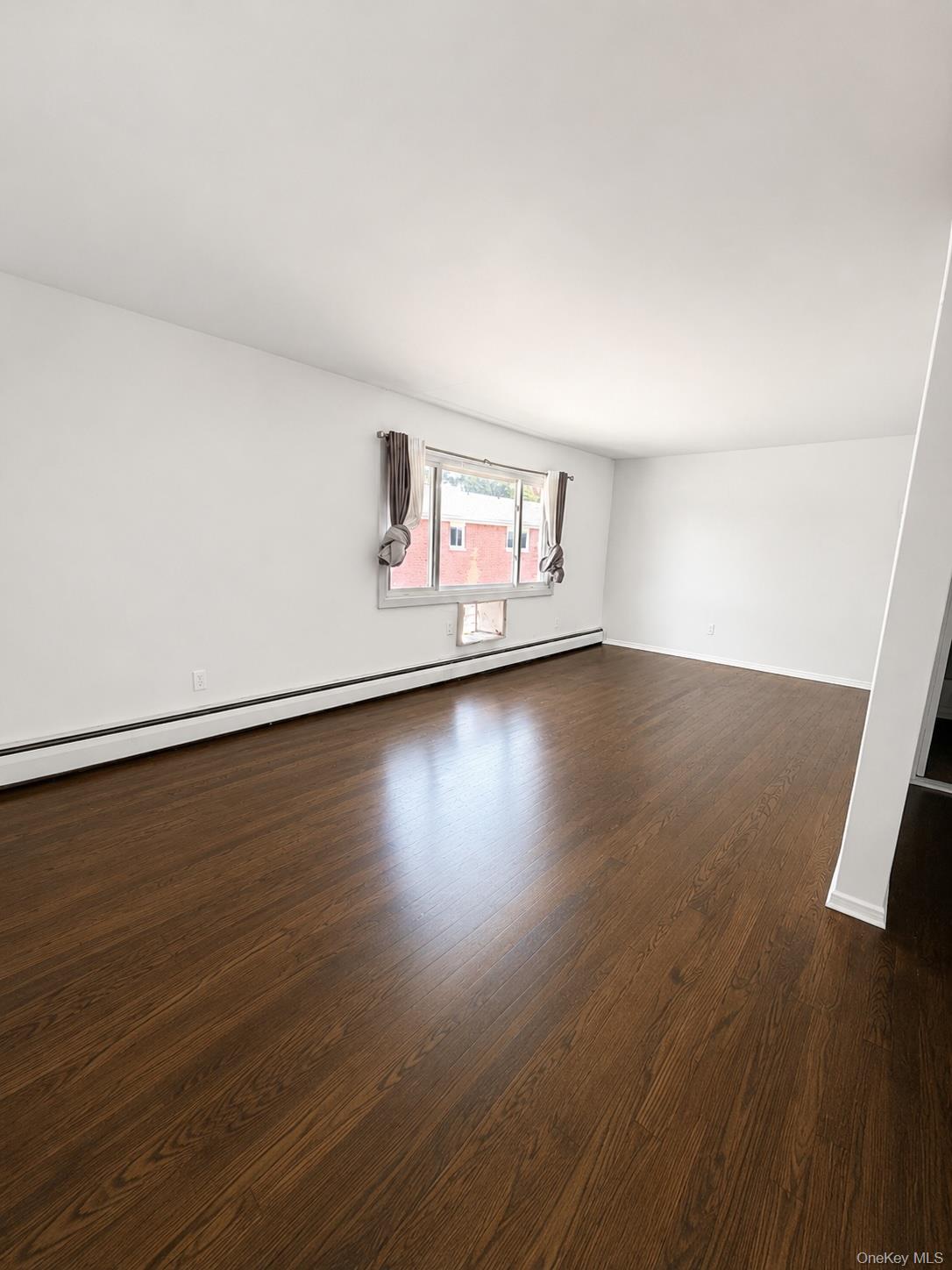 633 Wellwood Avenue A3 Property Photo 2