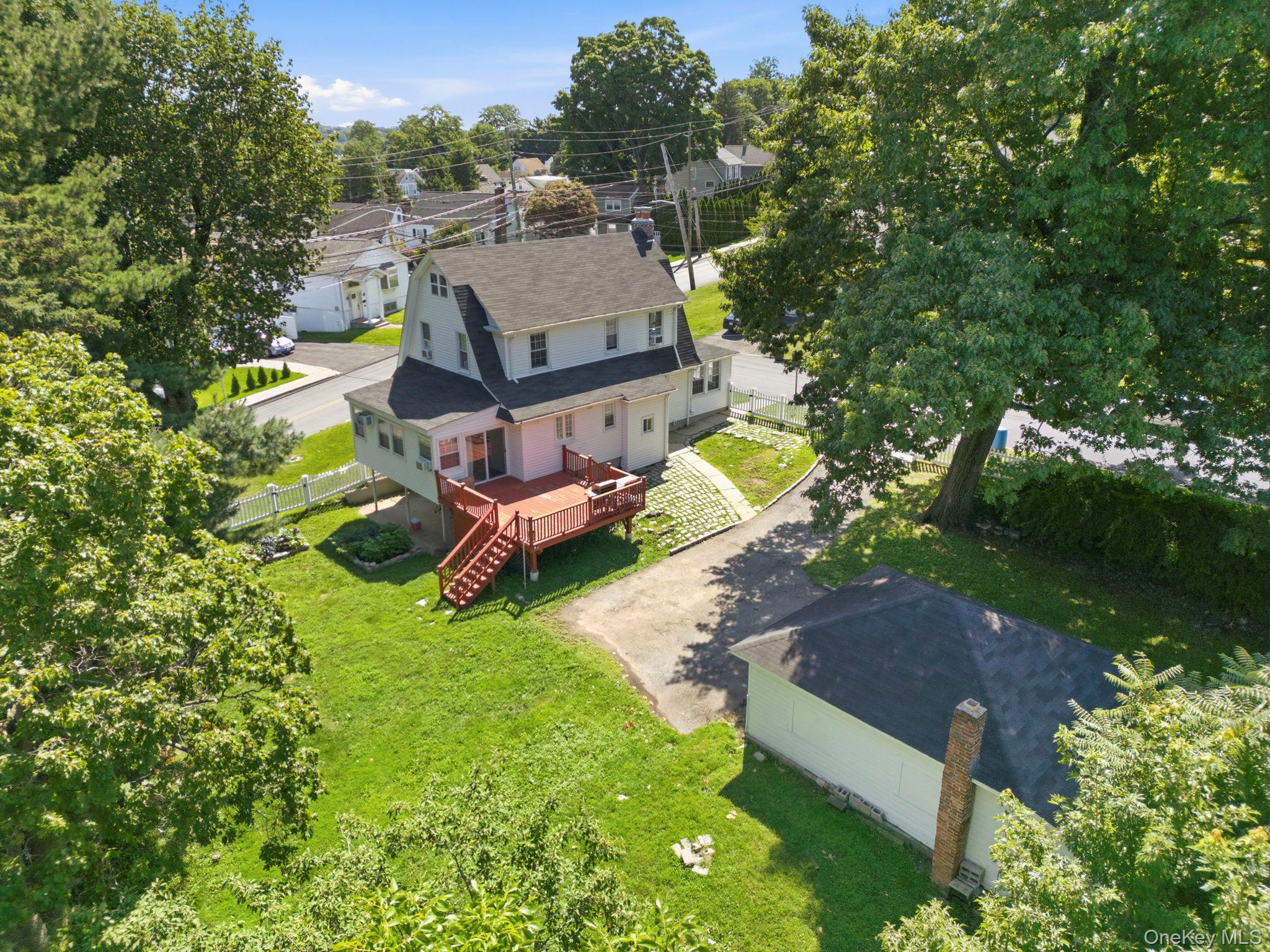 54 Hartsdale Road Property Photo 3