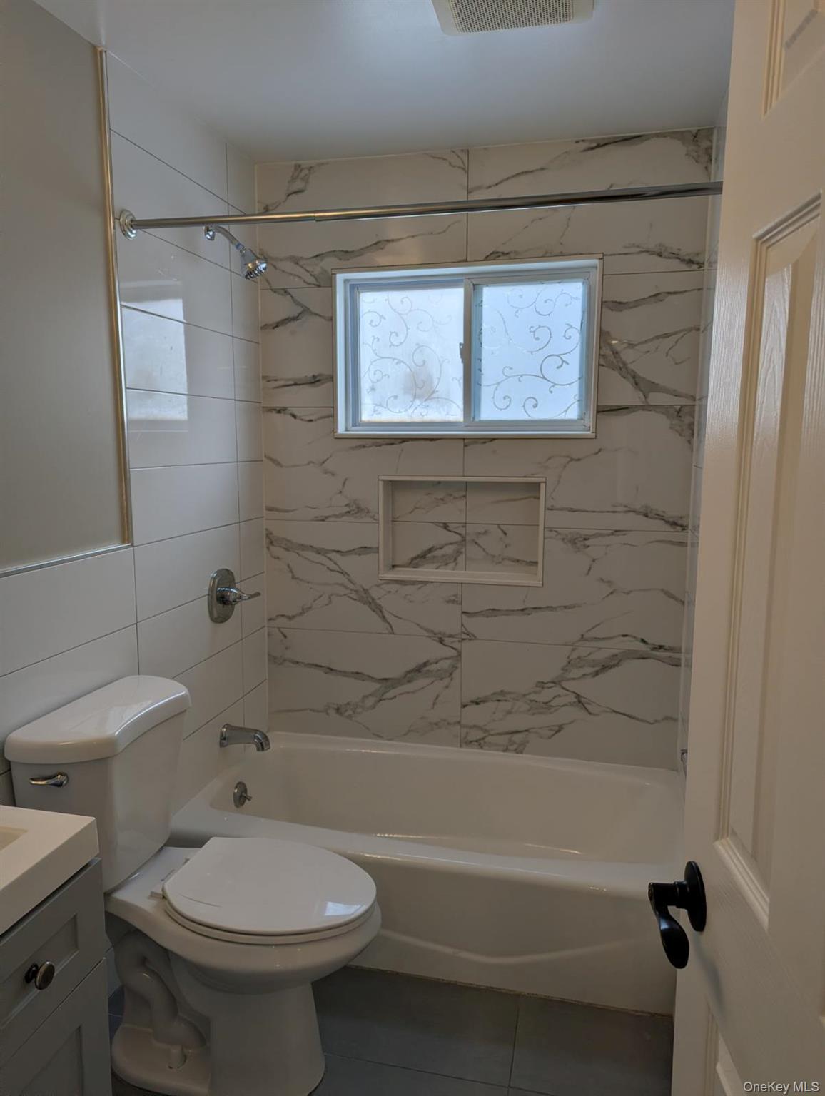 1735 North Gardiner Drive North Gardiner Drive 25b Property Photo 6