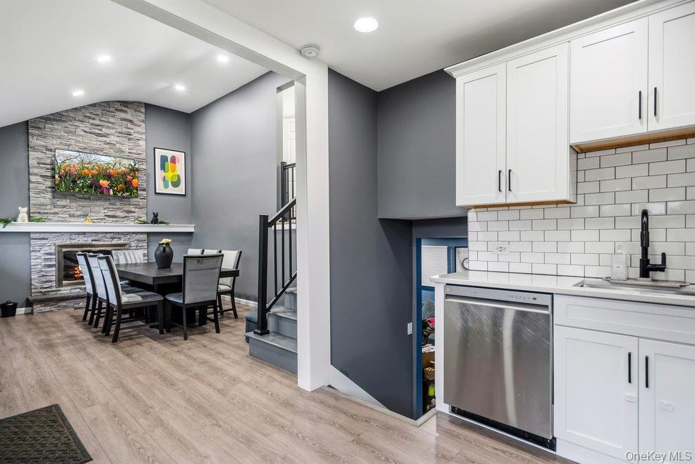 18 Huron Street Property Photo 8