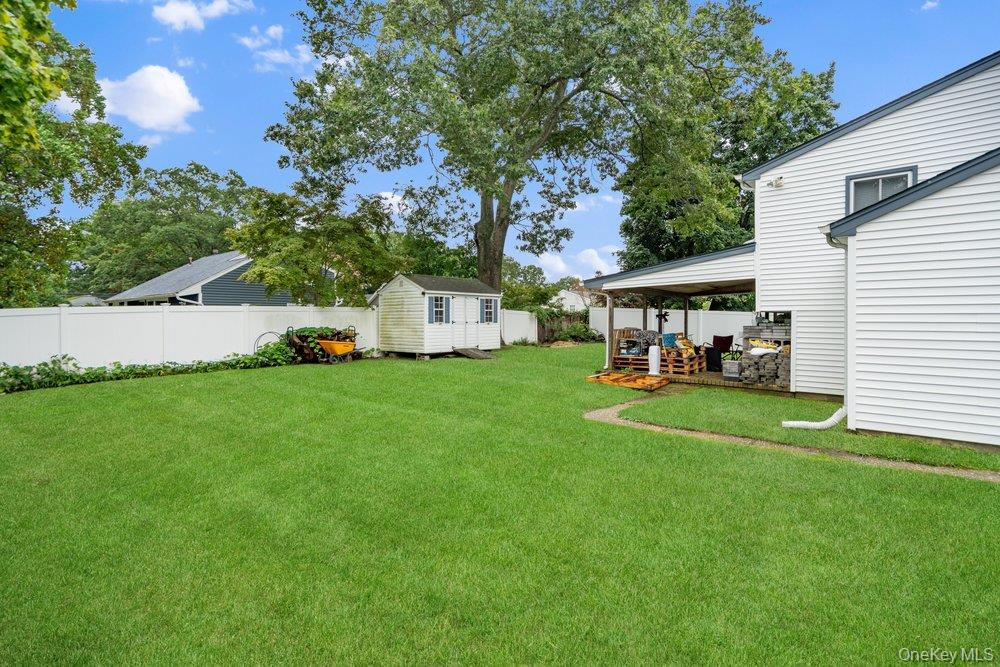18 Huron Street Property Photo 18