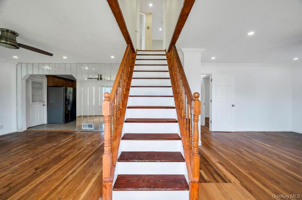 15 Farm Lane Property Photo 4