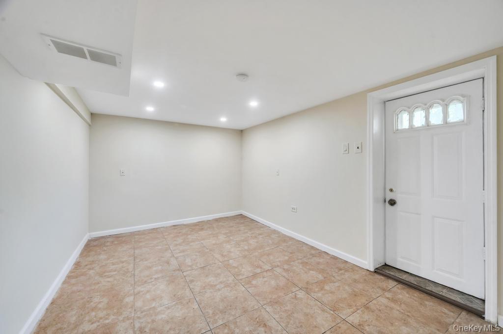 15 Farm Lane Property Photo 20