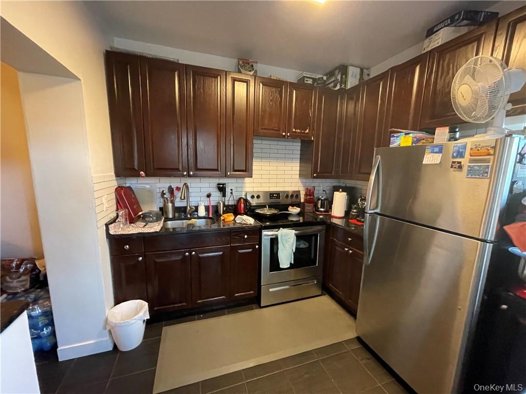 1616 Pilgrim Avenue Property Photo 20