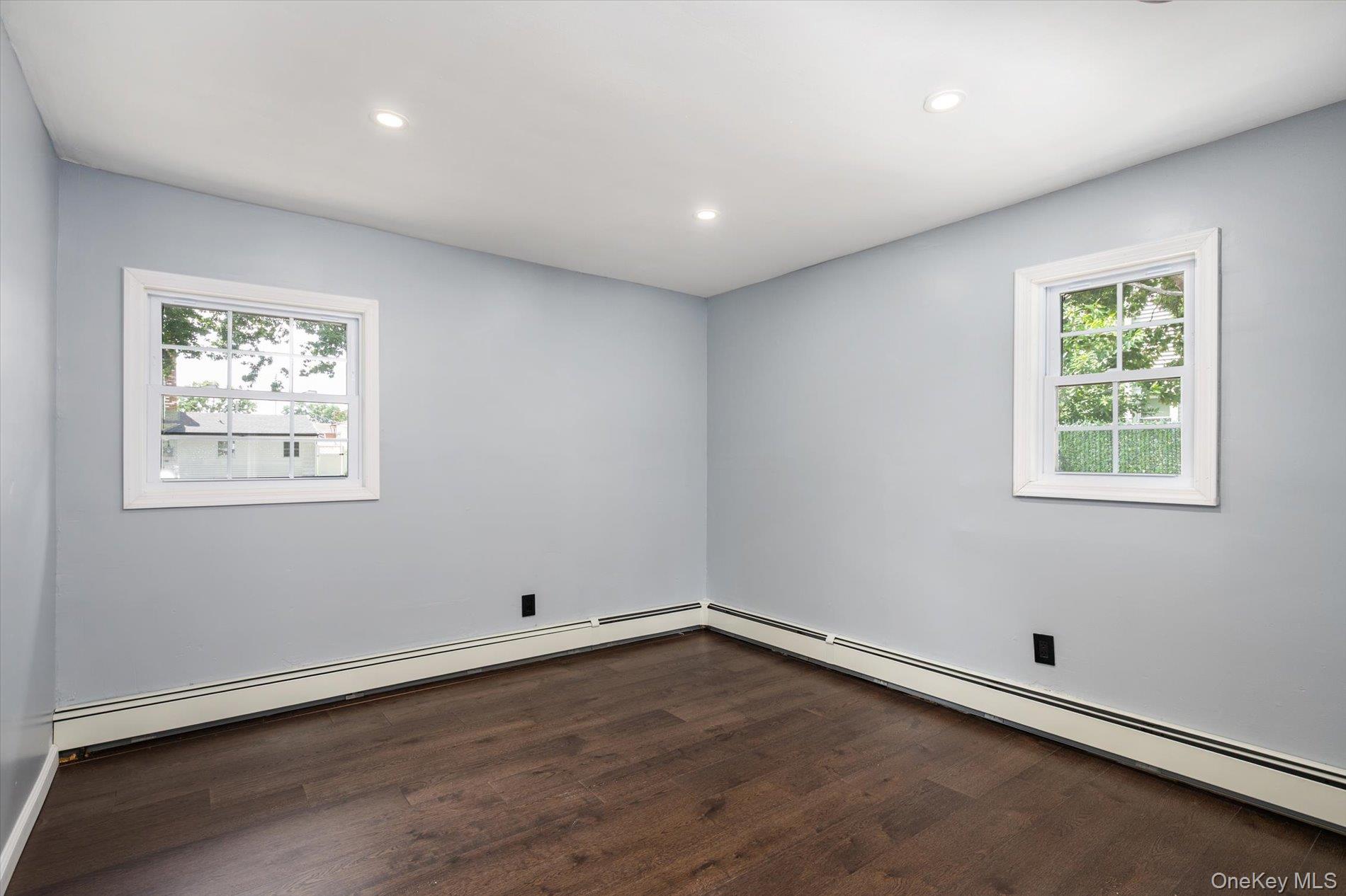 91 30th Street Property Photo 20