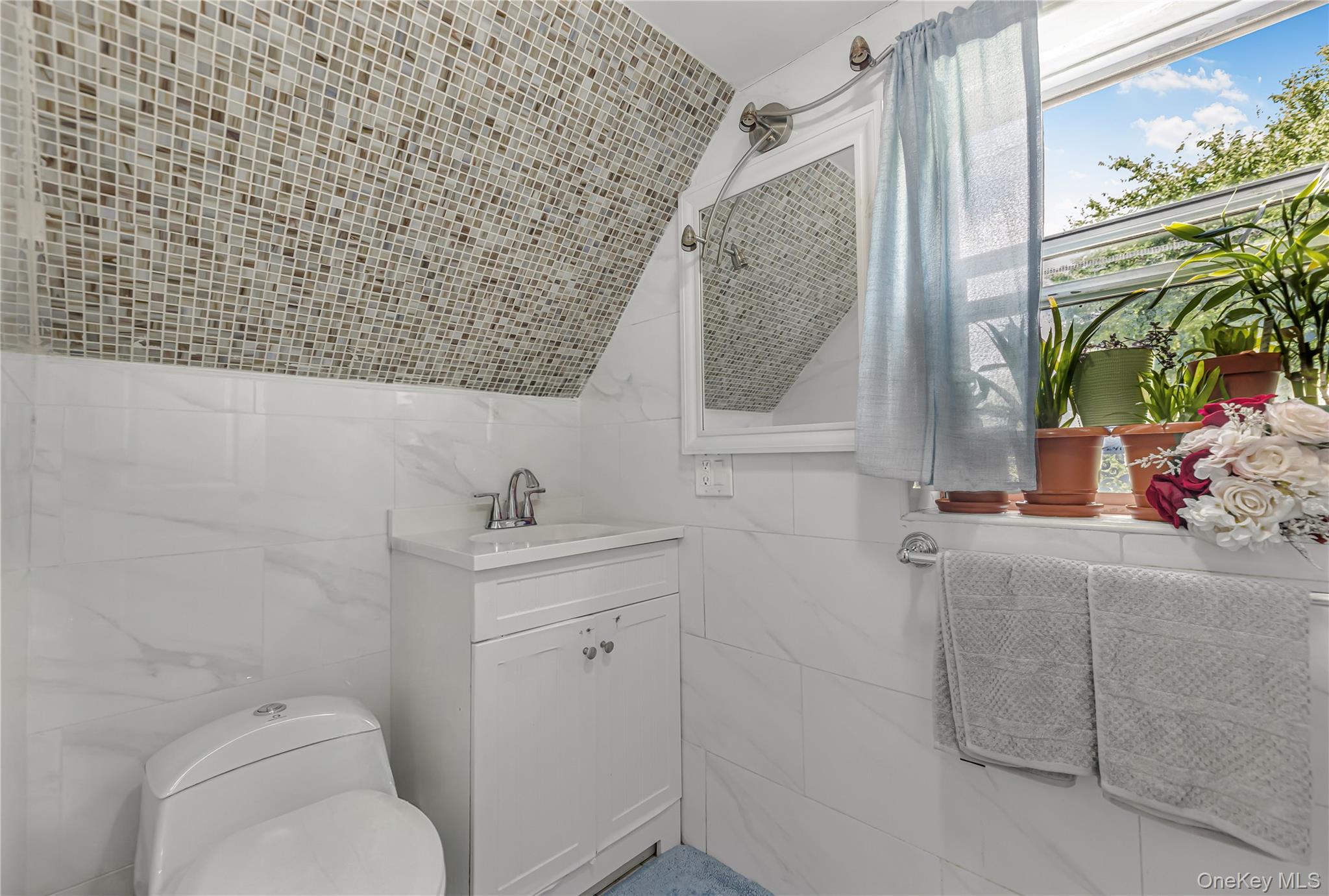 1734 Van Buren Street Property Photo 18