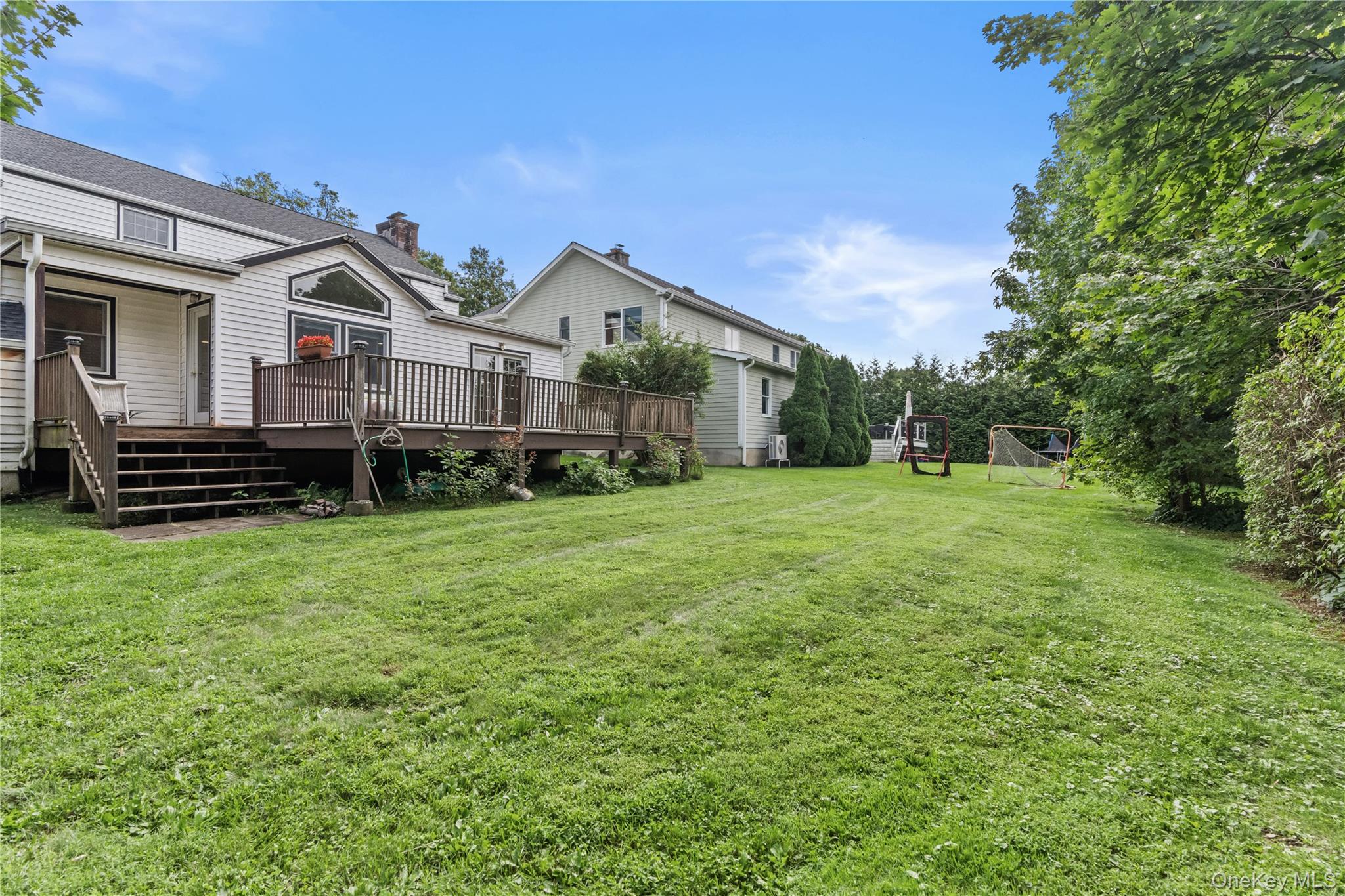 136 Wilmot Circle Property Photo 4