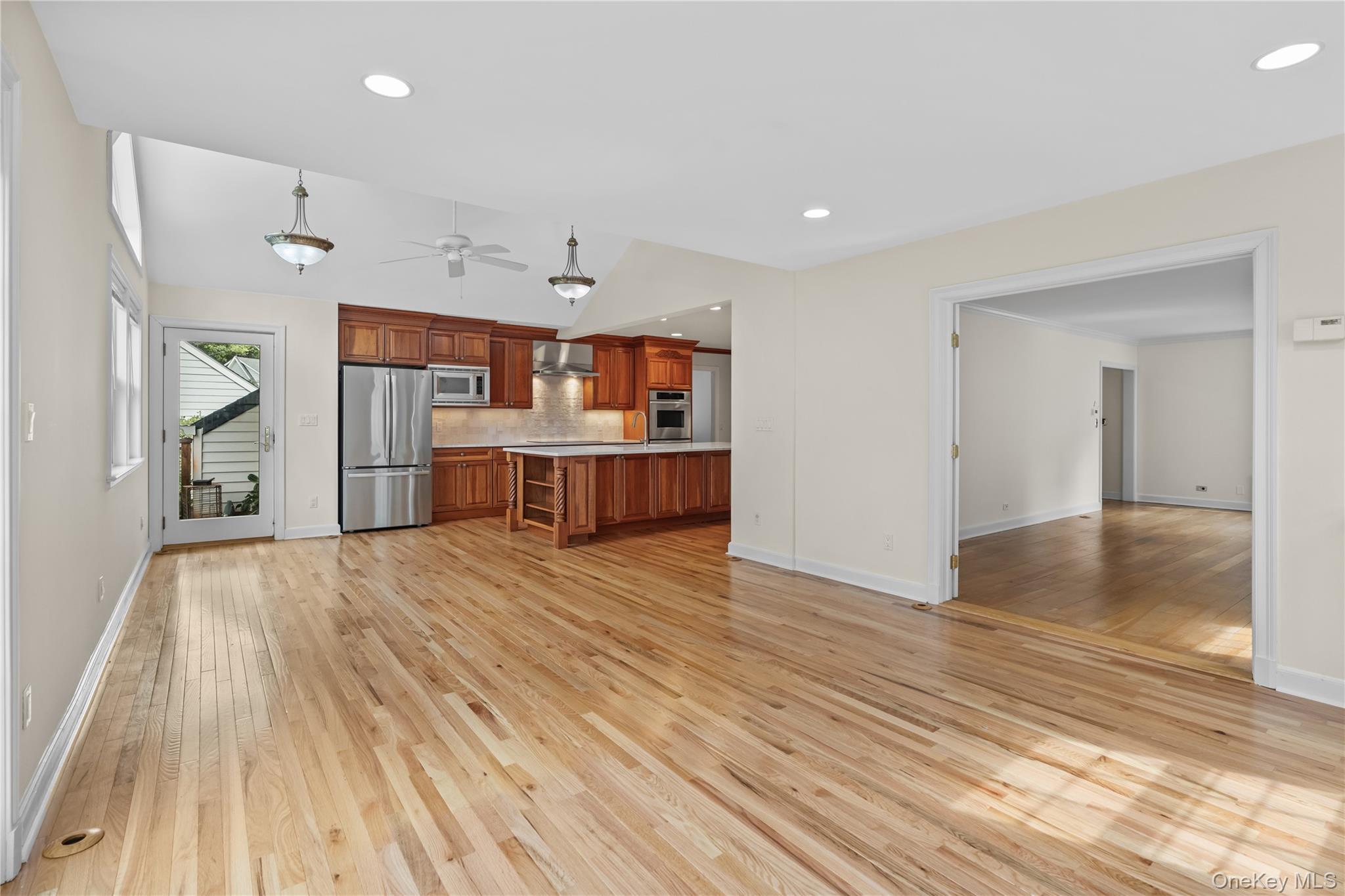 136 Wilmot Circle Property Photo 17