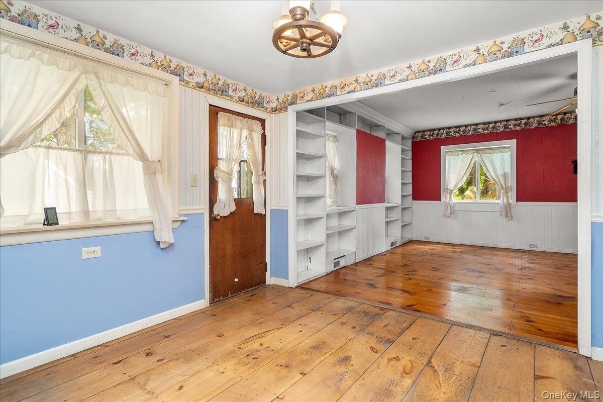 112 Onderdonk Road Property Photo 12